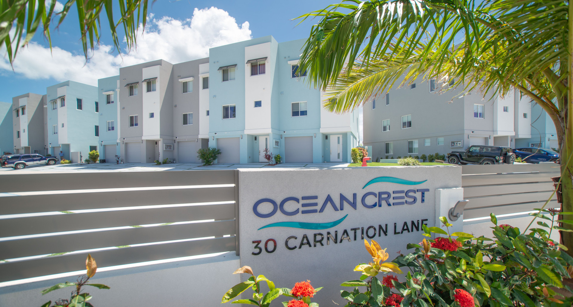 OCEAN CREST ON THE WATER