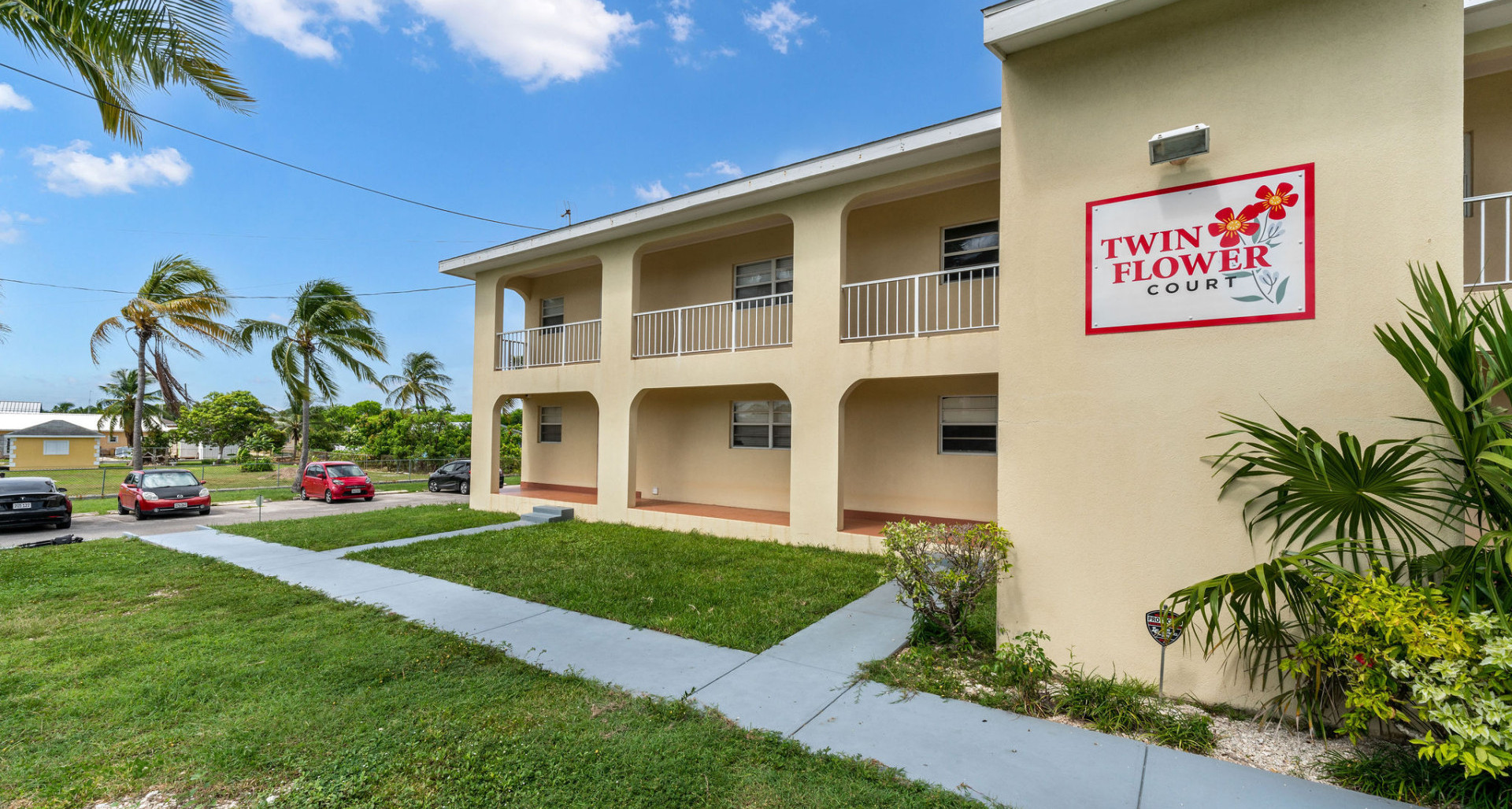 Twinflower Apartments