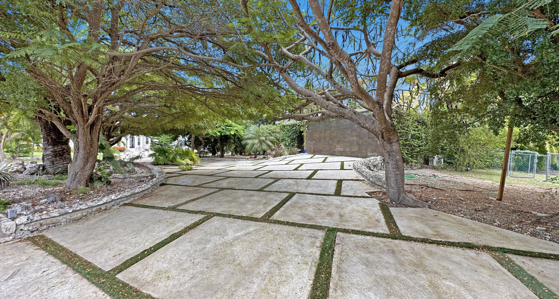 Admirals landing home