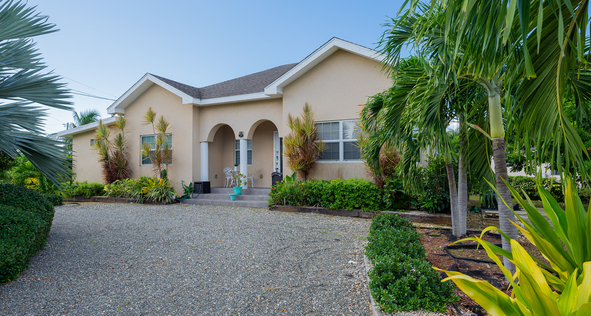 Stunning 4 Bedroom Midland Acres Home