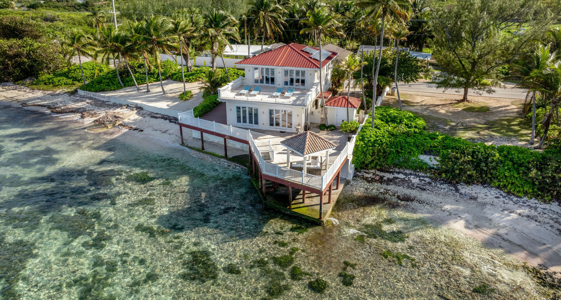Northside Beachfront Home and Private Beach