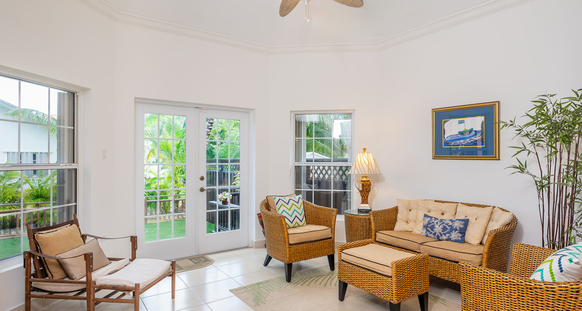 14 Grand Palm Link, South Sound – Impressive 3 Bedroom Home image 3