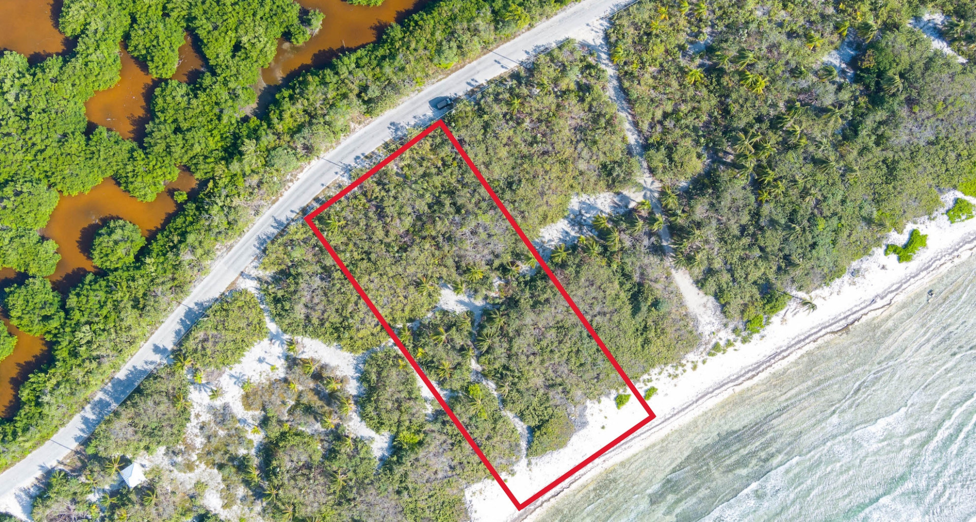 Little Cayman Beachfront Acreage image 2