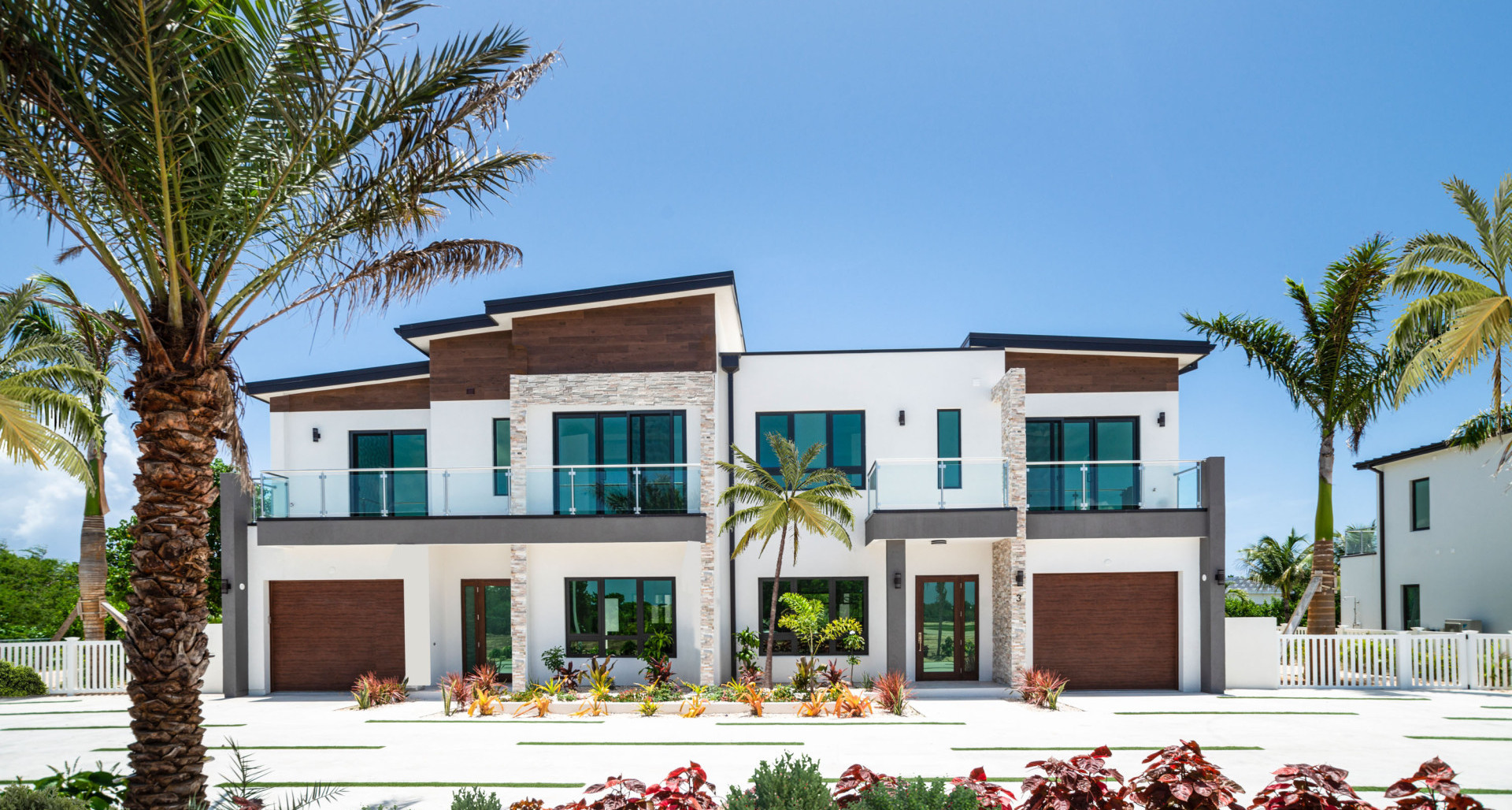 5 Sandpiper Villas, The Shores – 4-Bedroom Contemporary Villas in a Private Community