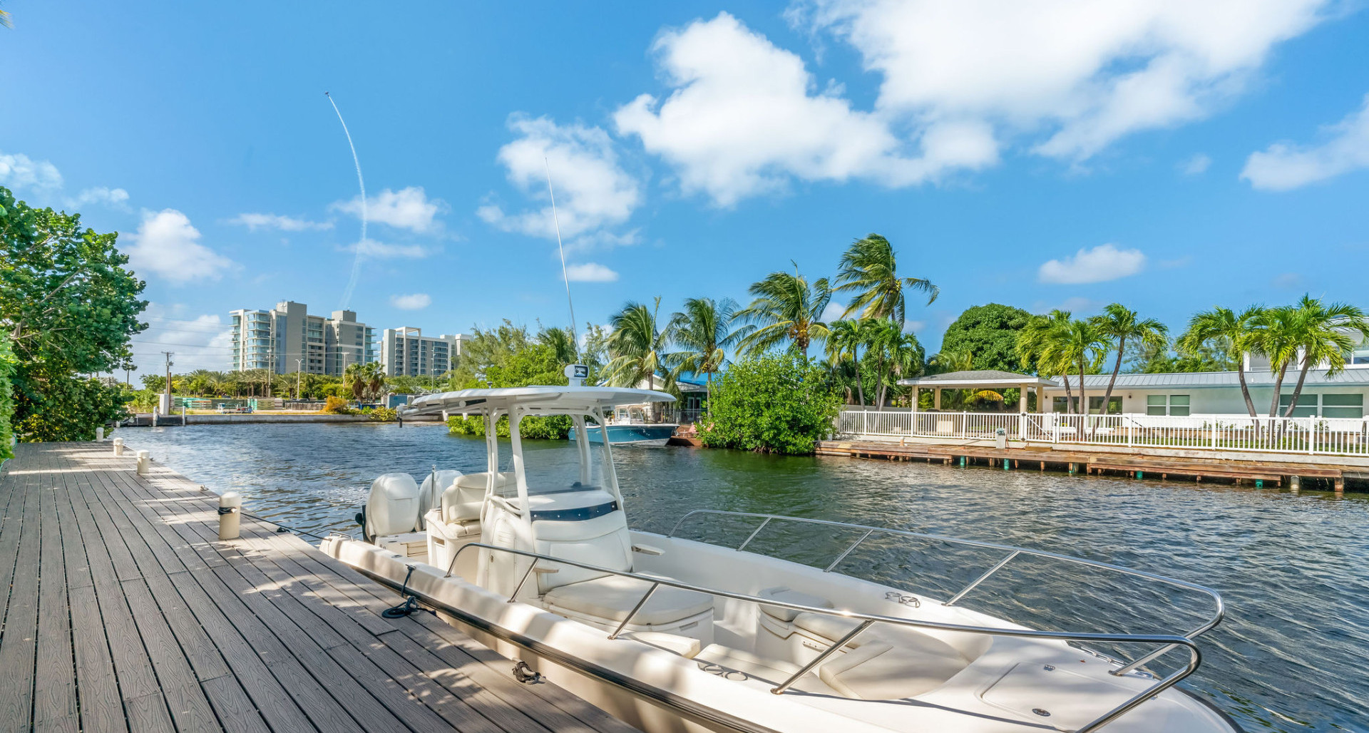 Large Canal Front Home in Governors Harbour Across from Kimpton Hotel and Seven Mile Beach image 2