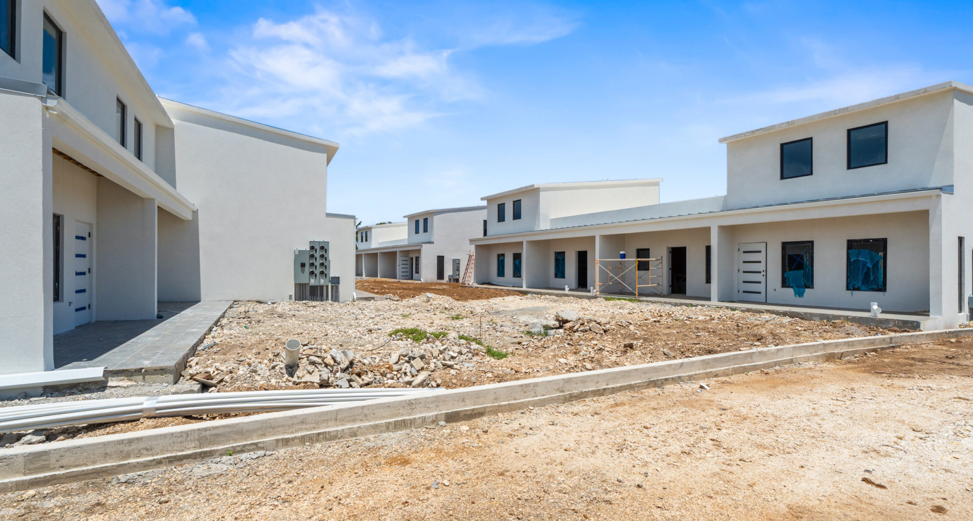 Sky Lofts #B4 (Brand New West Bay 2 Bed Townhouse) image 2