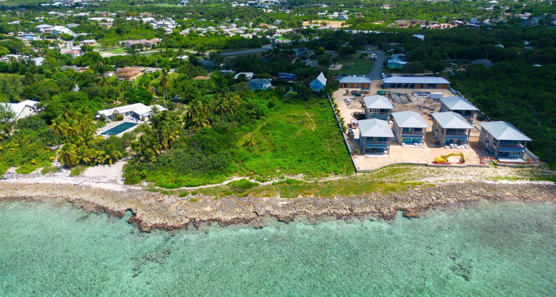 330 Feet of Stunning Oceanfront Land- Incredibly Rare image 2