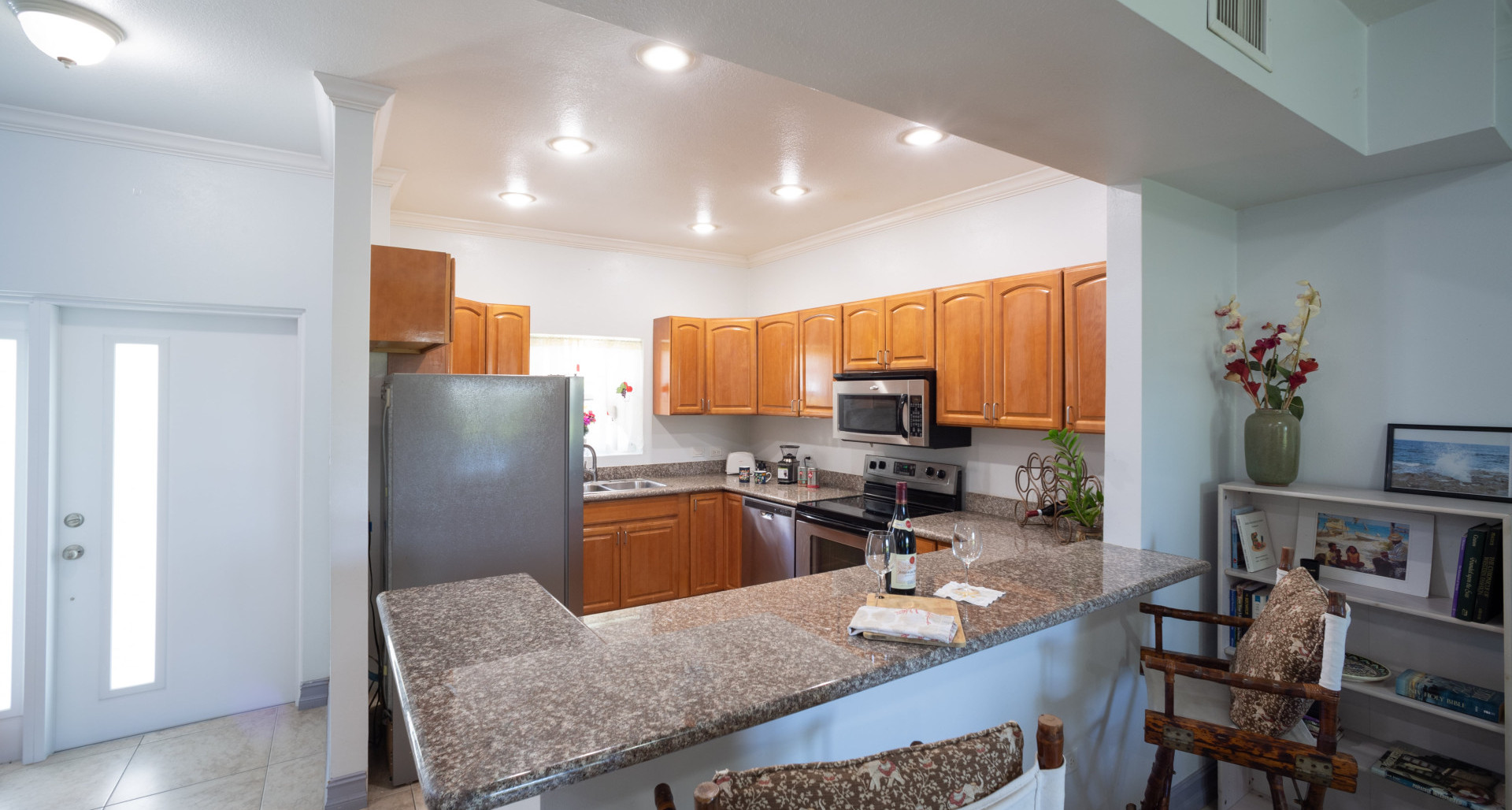 Near Everything 2 Bed 2.5 bath at Triumph Village Condo in GT image 3