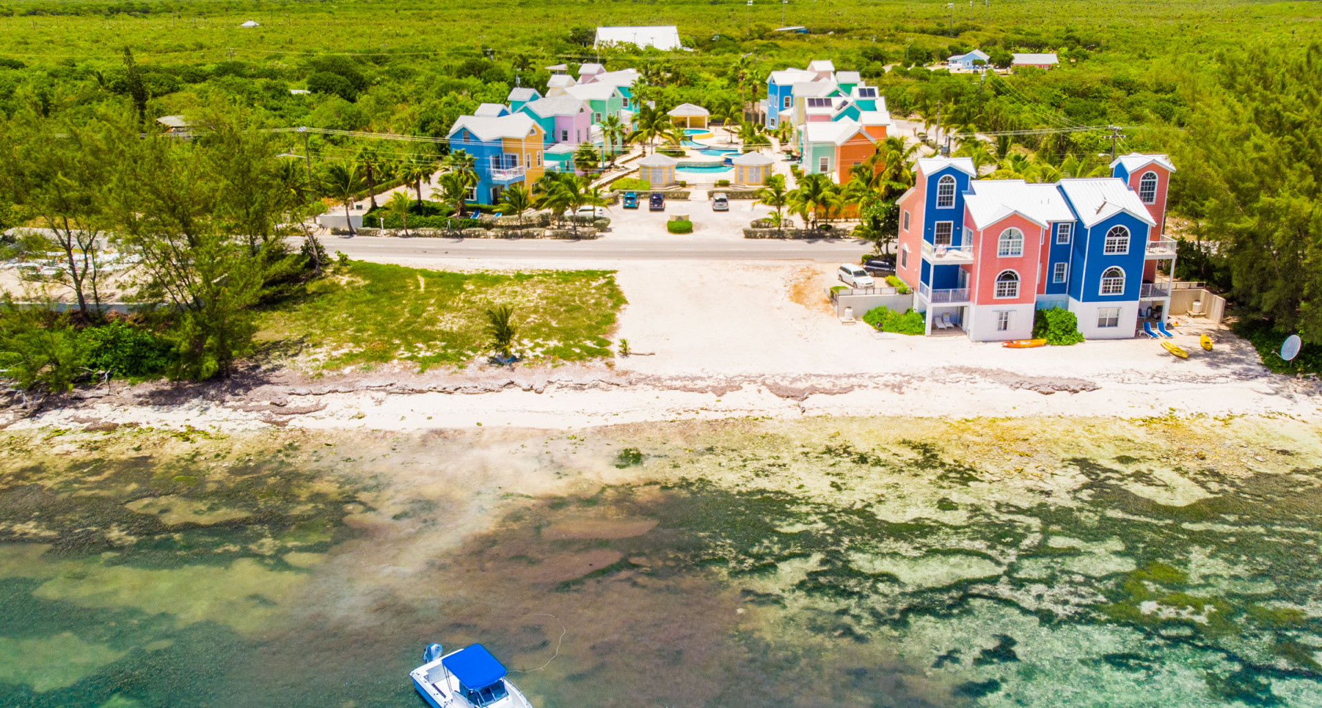 BEACHFRONT NORTHSIDE CONDO NORTHERN LIGHTS 4
