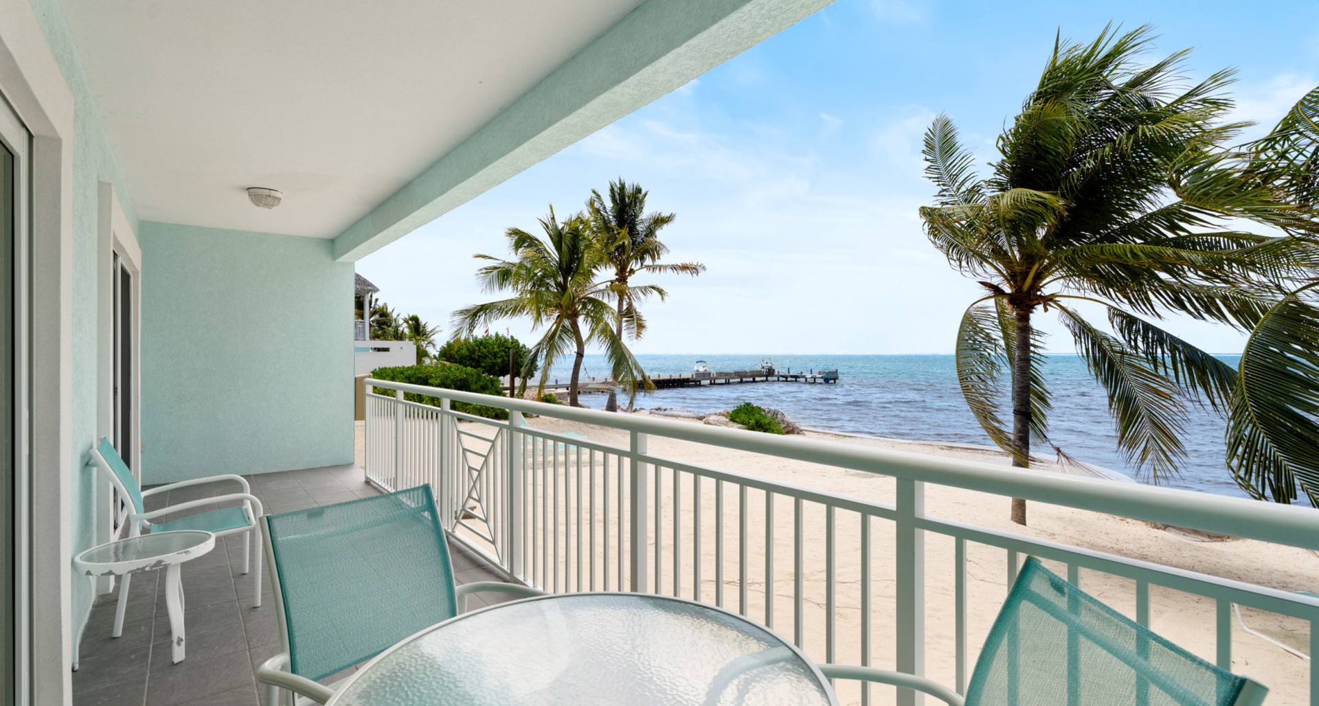 BEACHFRONT NORTHSIDE CONDO NORTHERN LIGHTS 4