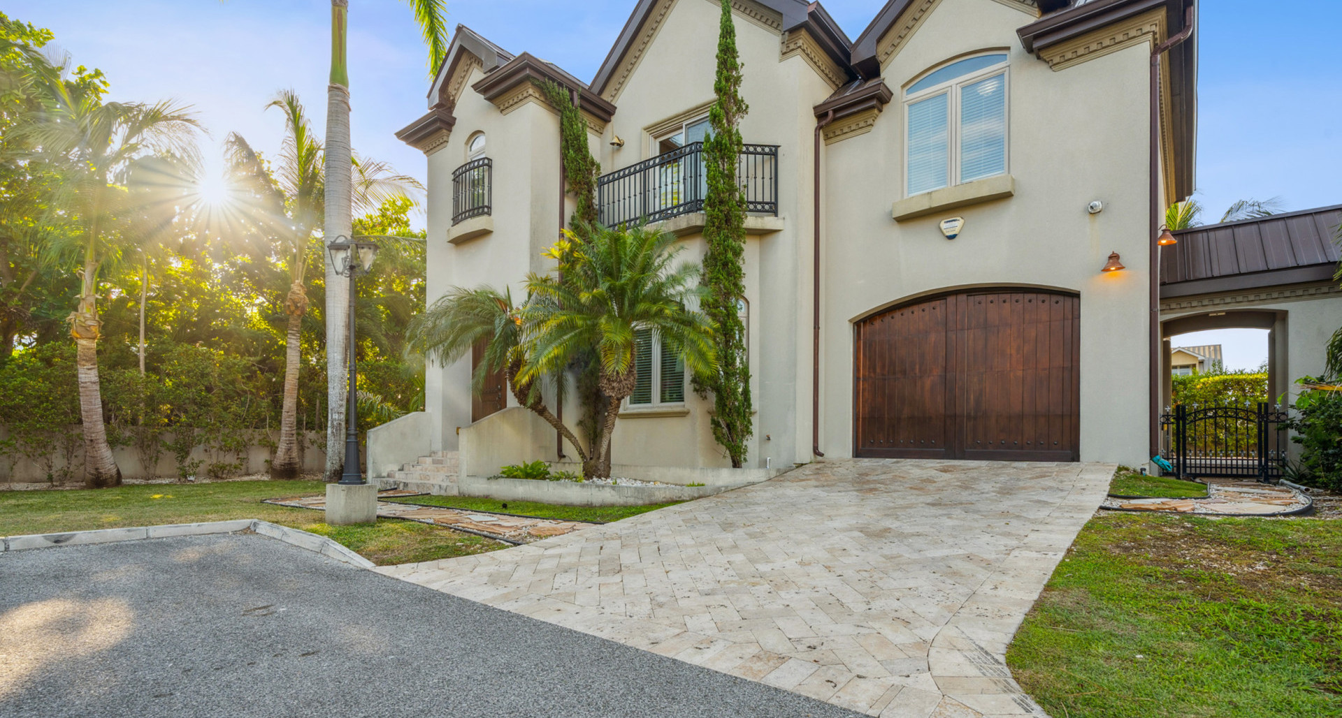 Camelot Drive Unique Detached Home with Private pool and Garage on SMB corridor image 2