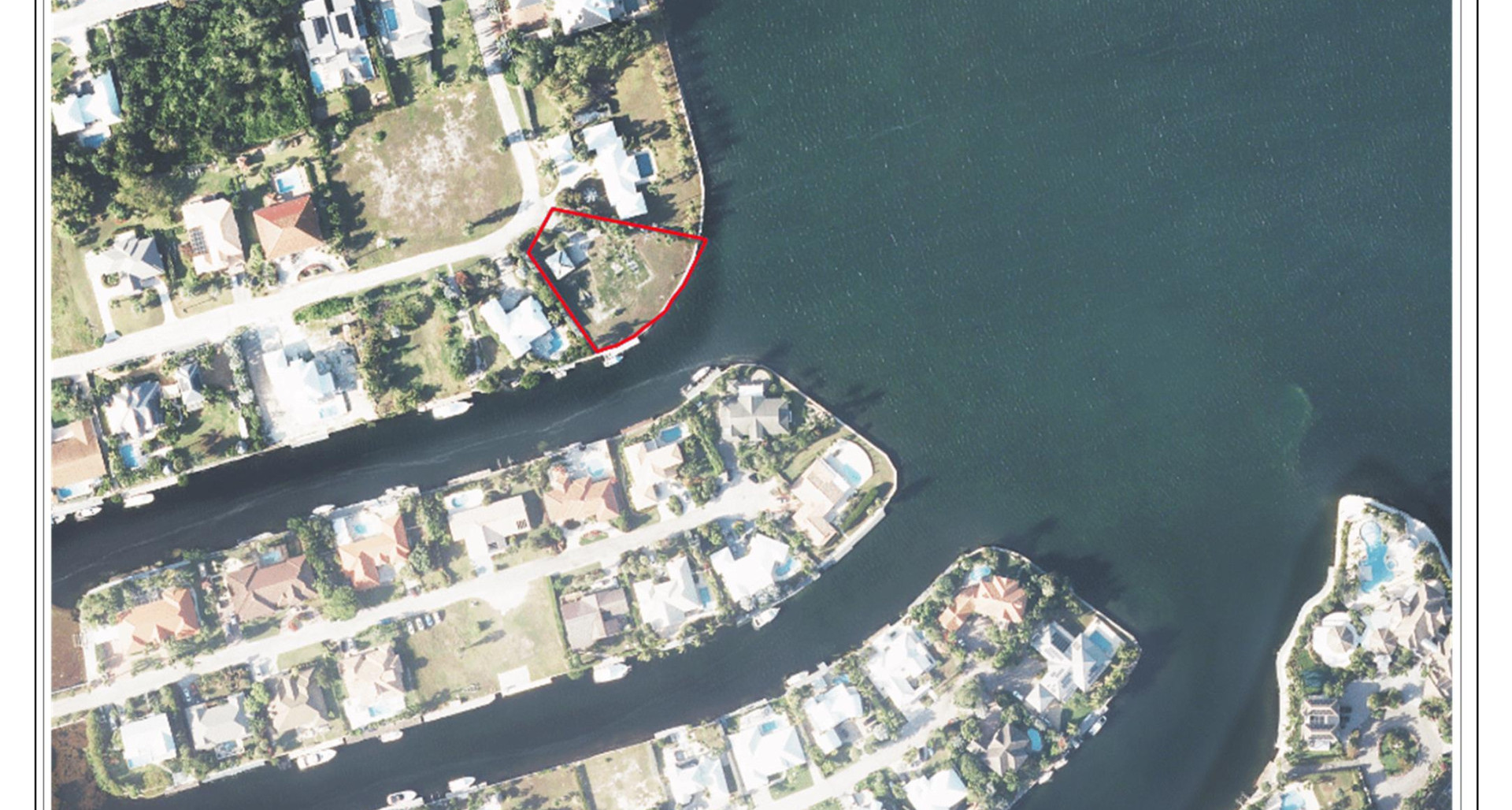 Governors Harbour – Very Wide Lot image 3