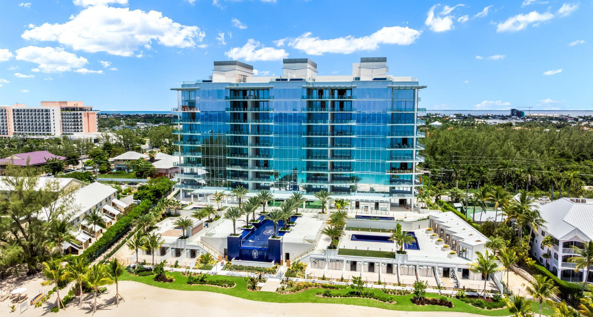 Watermark – Stunning Views Plus 3 Parking & Storage