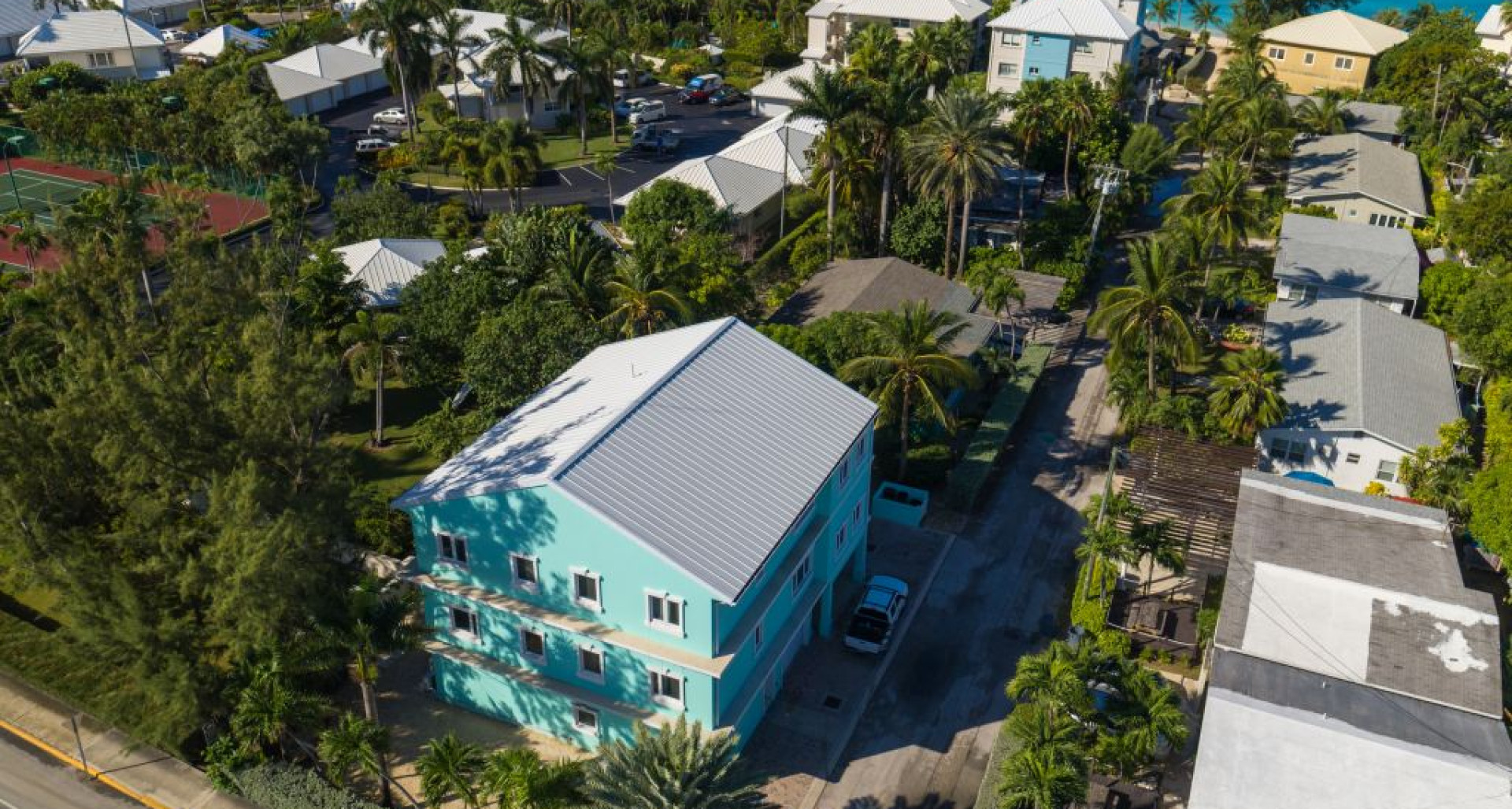 West Bay Road Multi Unit (5 Condo’s) Complex in Prime SMB Location Close to Camana Bay image 2