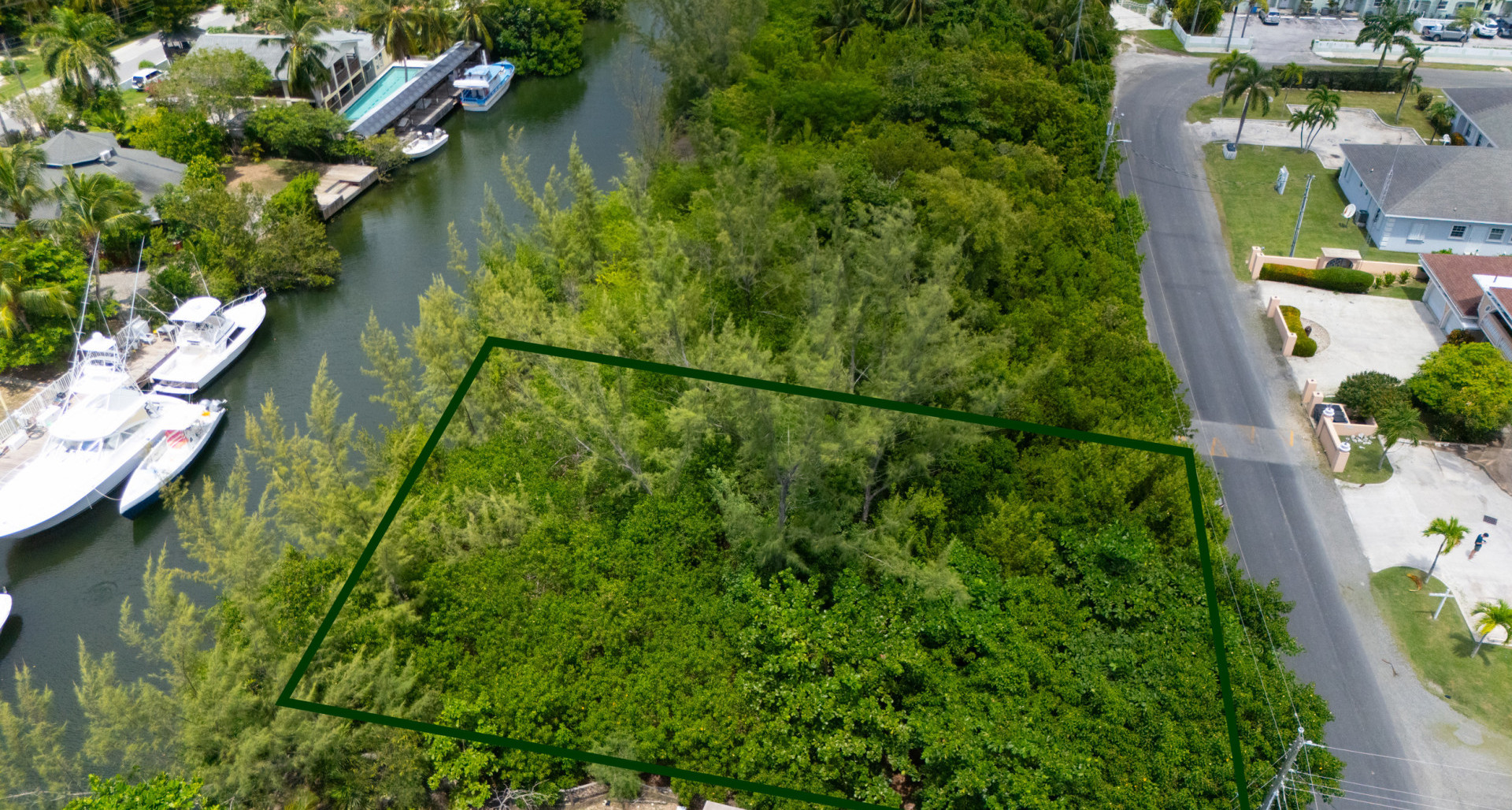 Omega Bay Canal Front Duplex/House Parcel (0.2984 Acre) image 3