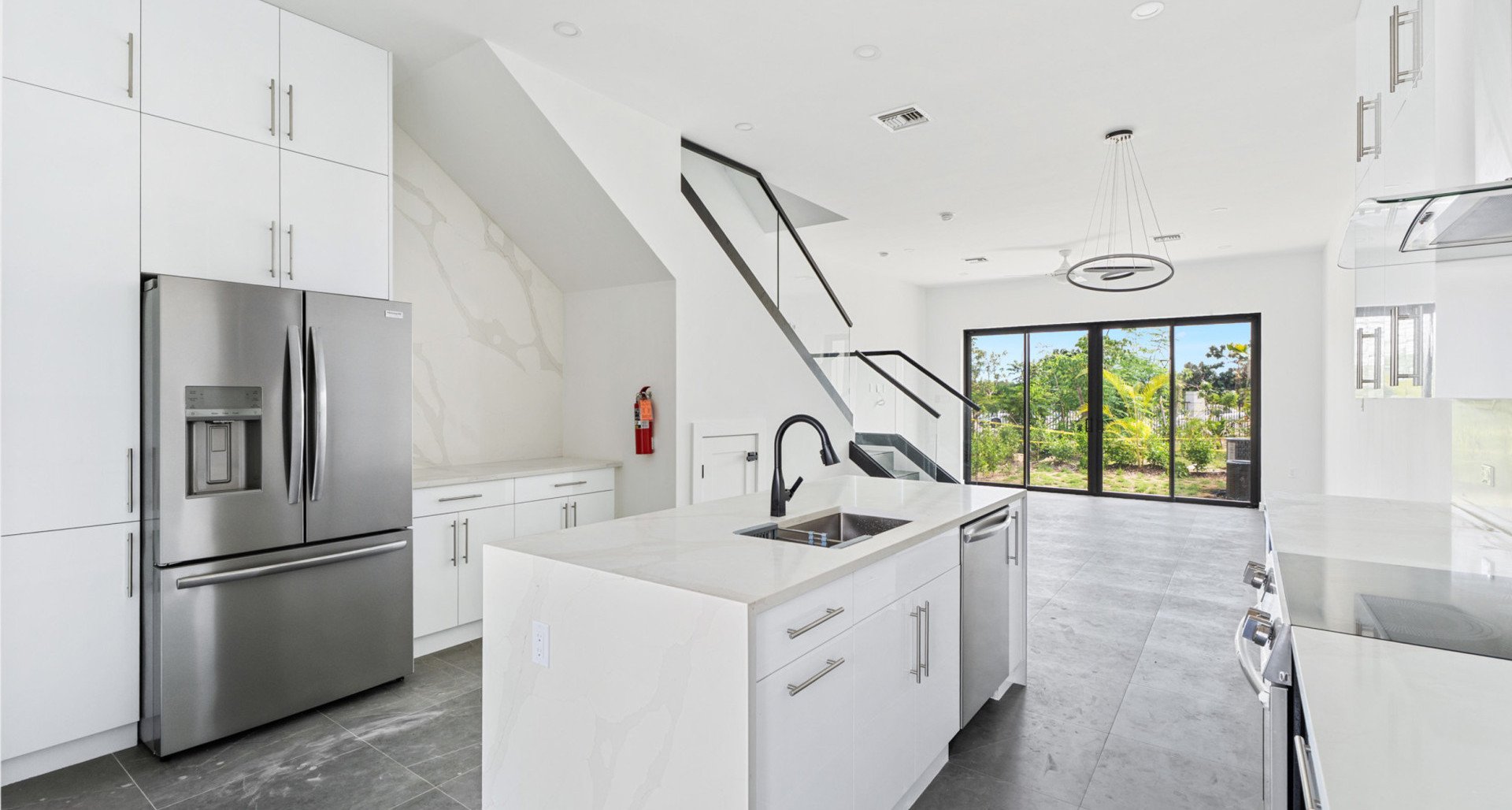 Prive #8 (Assignment – Motivated Seller) image 2