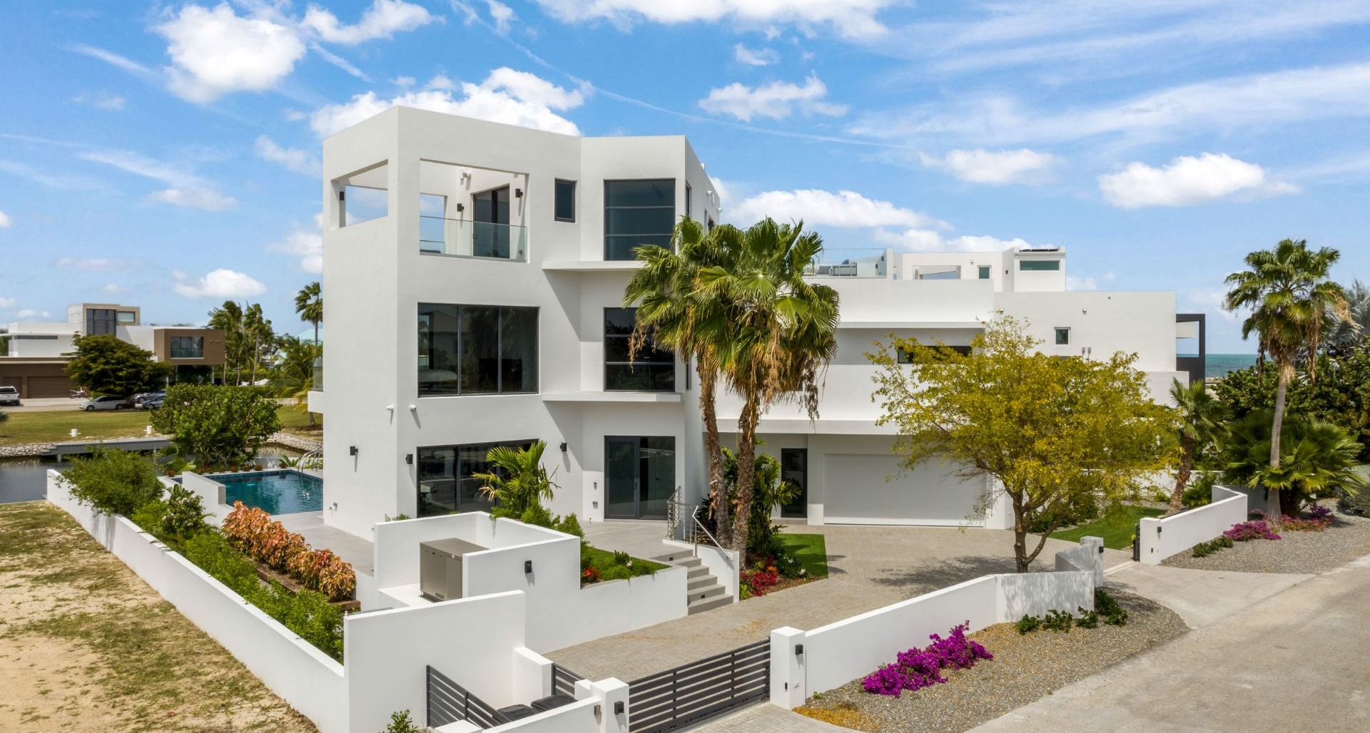 18 Baccarat Quay, Crystal Harbour image 3