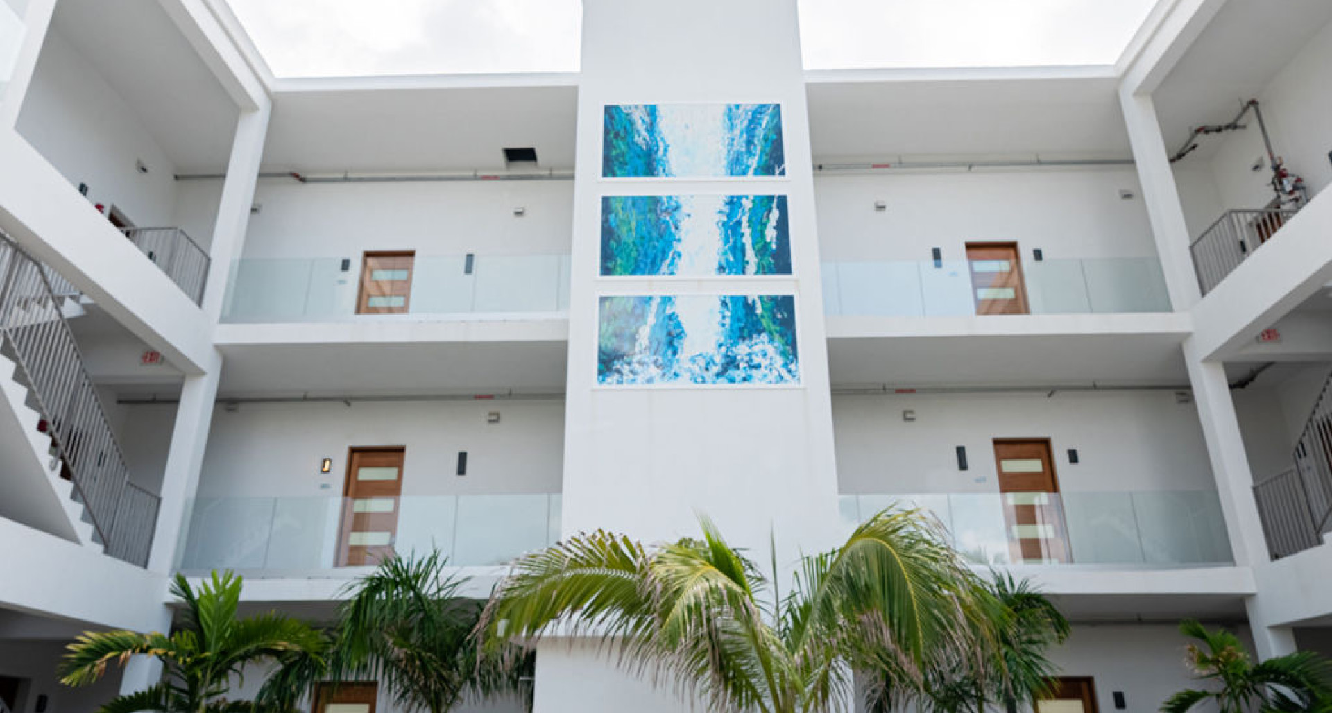 Lighthouse Point #304 Top Floor Corner image 2