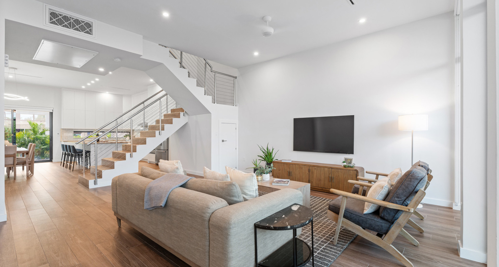 74 Bahia – Modern 4-Bedroom Townhouse in Amenity-Rich South Sound Community image 2