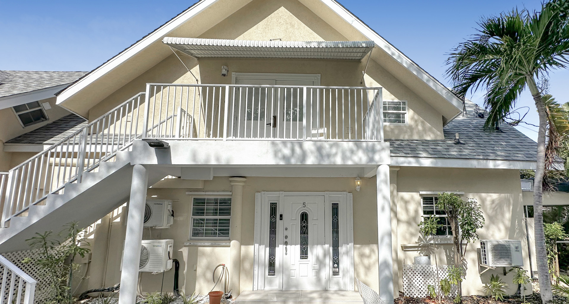 FLEETWOOD ESTATE  VILLA