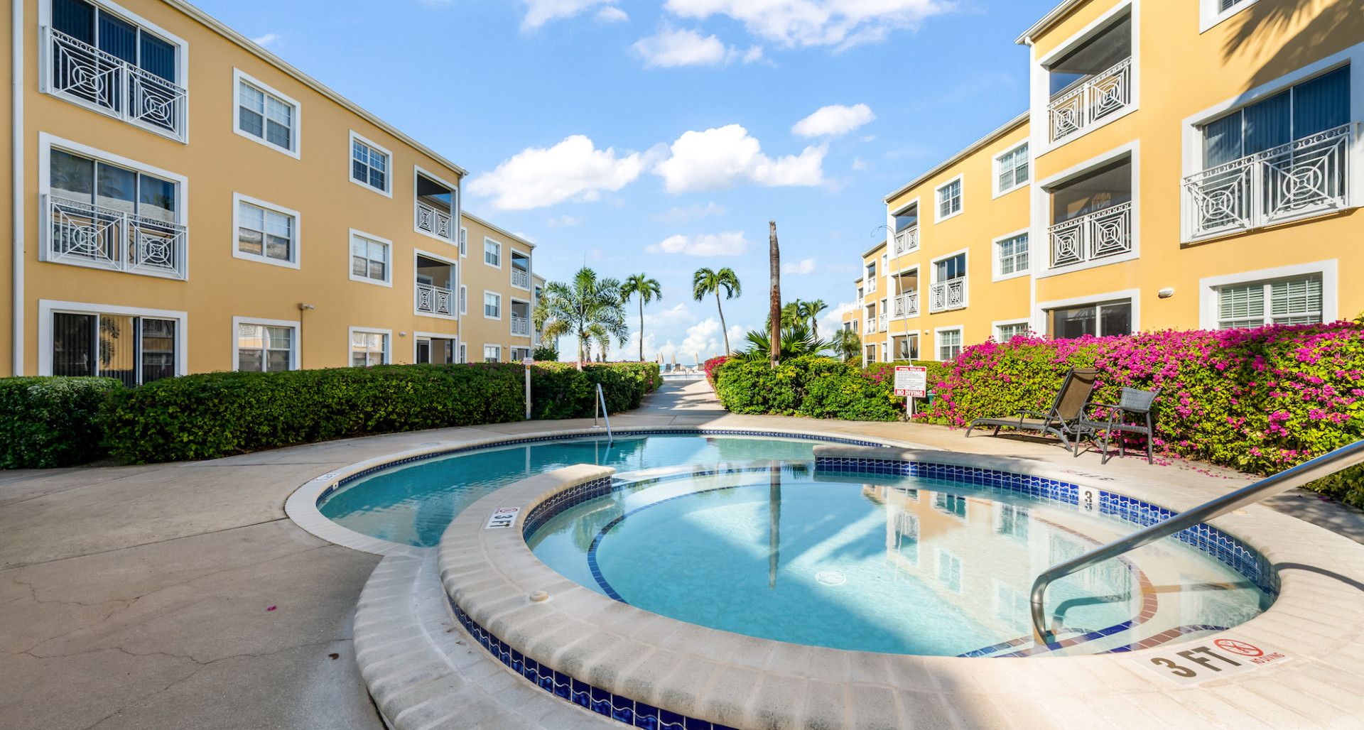 Regal Beach Club #312 + Garage image 3