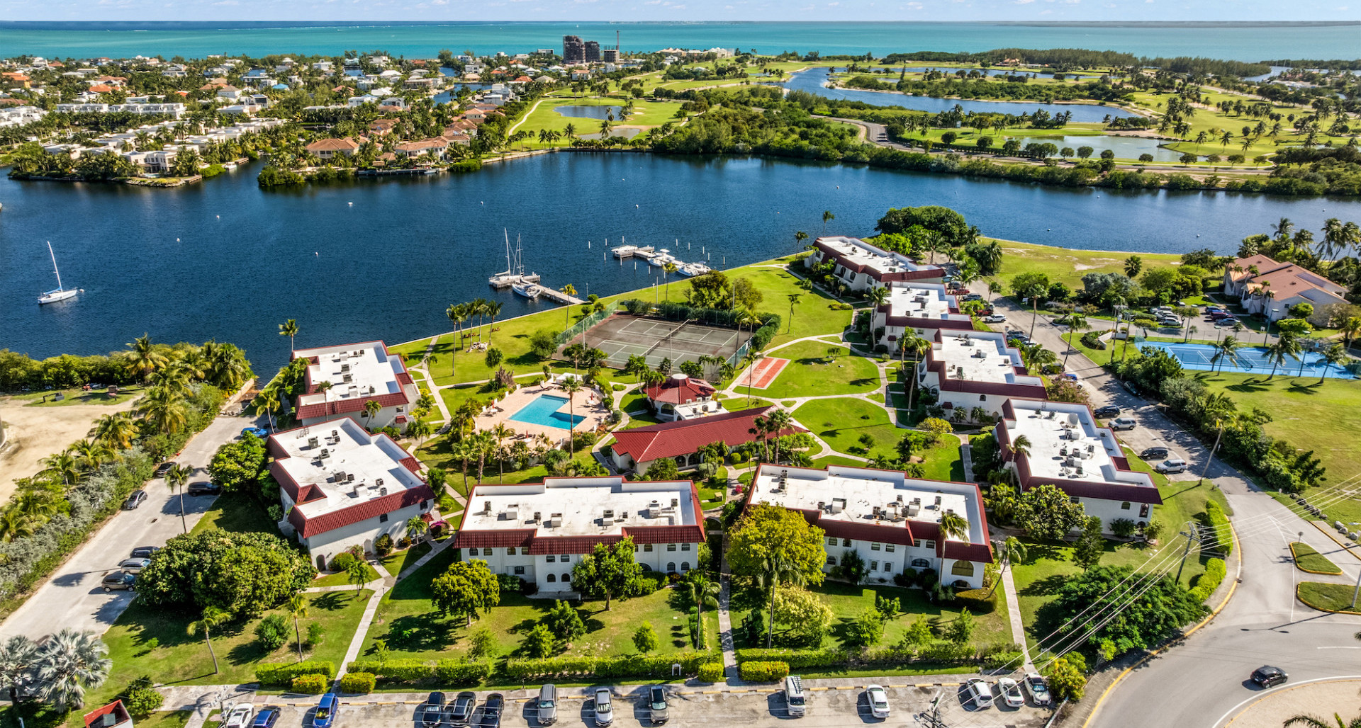 Lime Tree Bay Upgraded Studio image 1