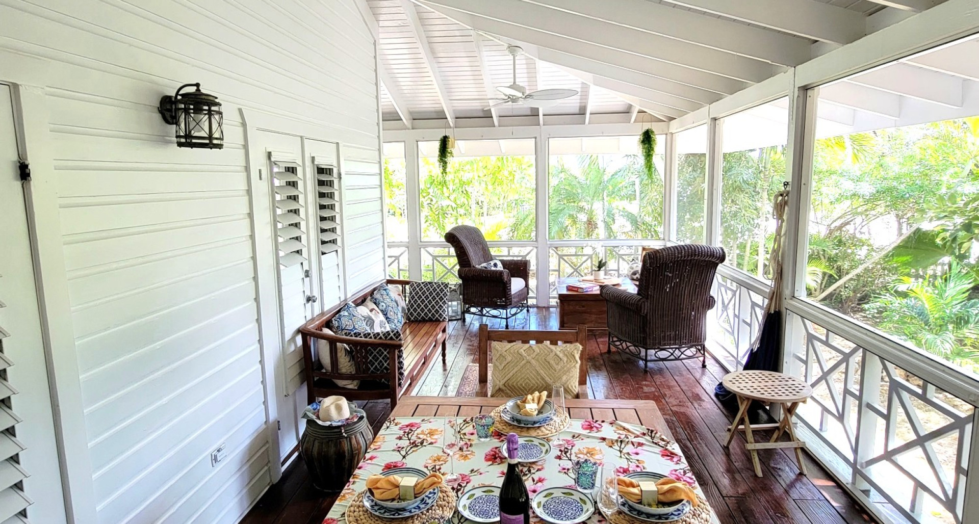 Lahala Treehouse Cottage image 2