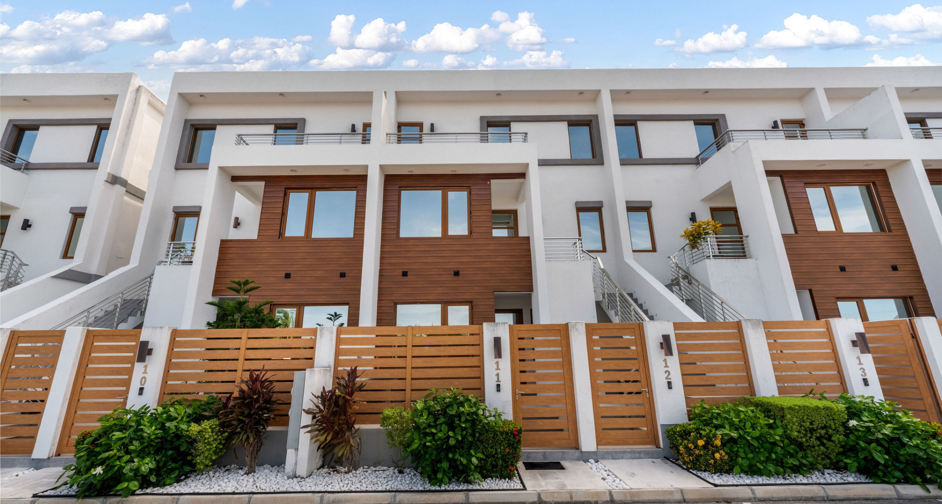 ARVIA 2 BED GROUND FLOOR image 2