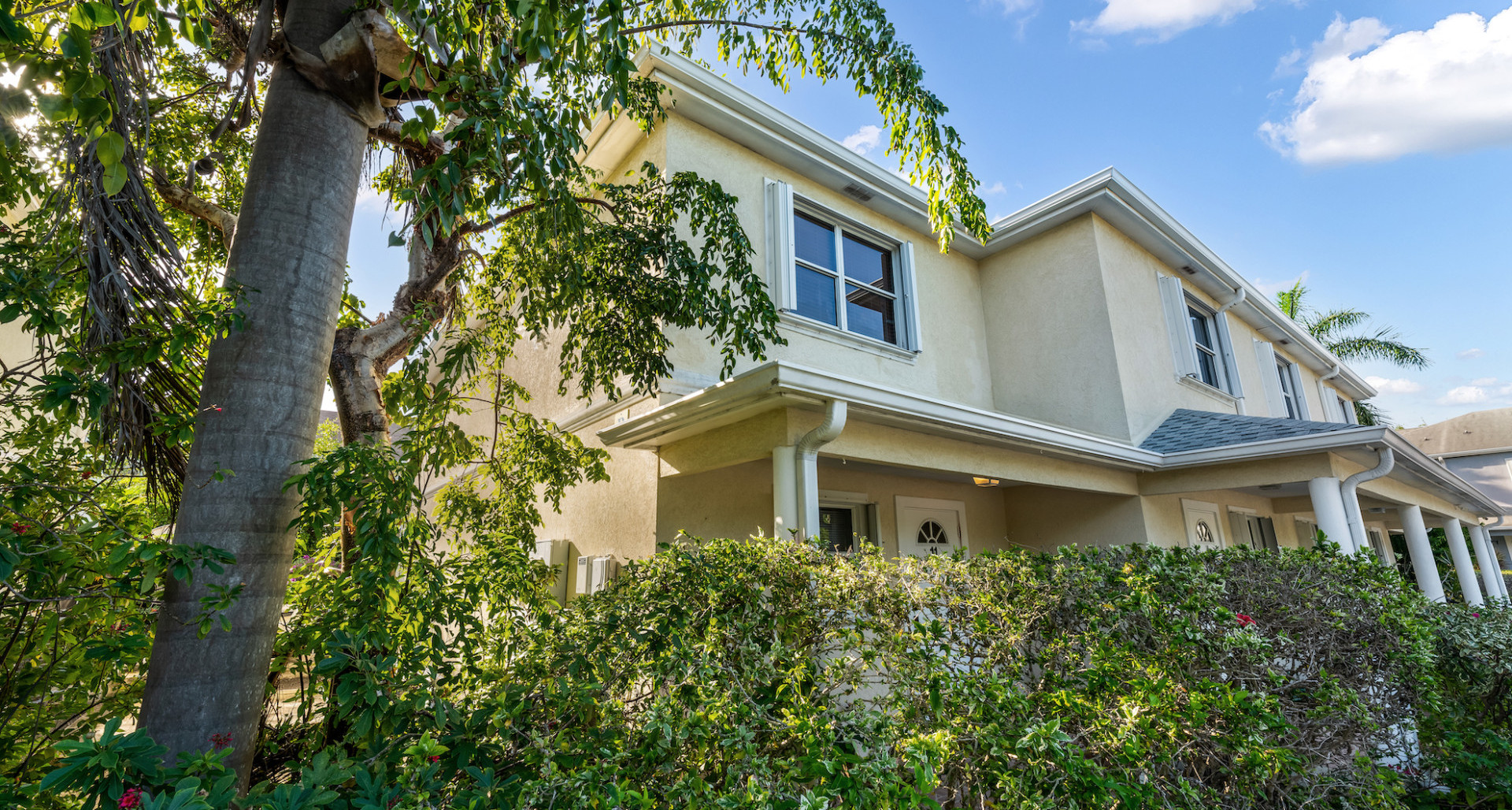 #42 RIA DEVELOPMENT | 3 BED | END UNIT