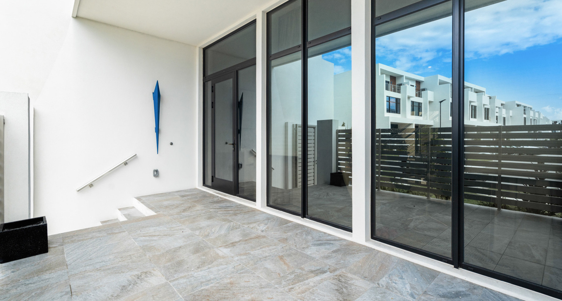 Bahia #6 (South Sound 3 Bed / 3.5 Bath Modern Townhouse) image 2