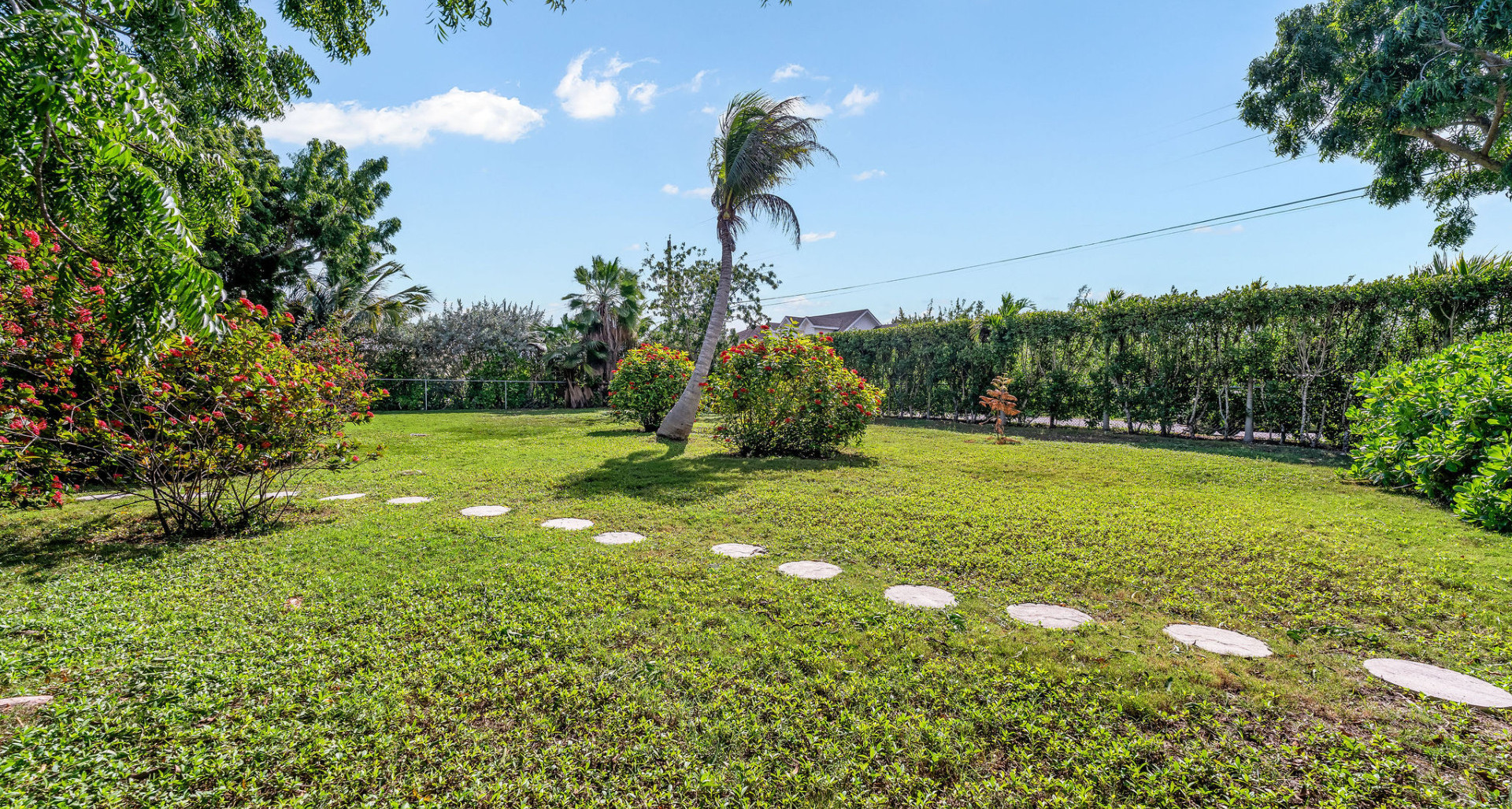 Development Opportunity Detached Home on 1 acre in Spotts image 2