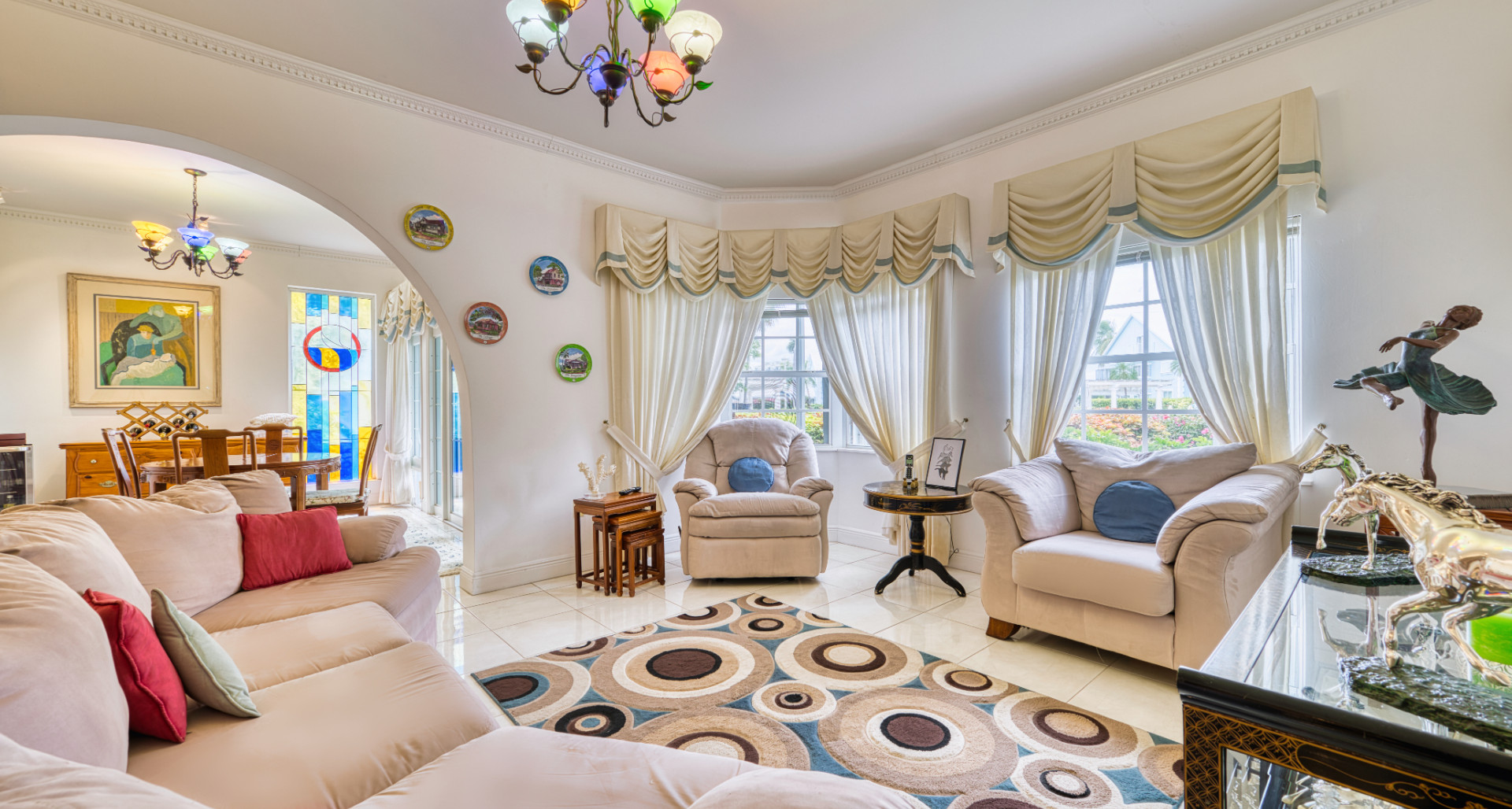 BRITANNIA #903 | SEVEN MILE CORRIDOR – UNIQUE 2 BED INVESTMENT WITH RENTAL INCOME GUARANTEED image 3