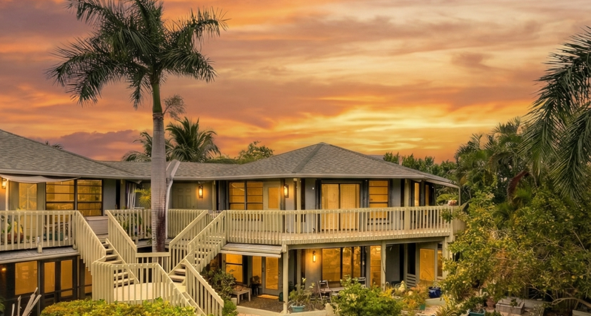 Breezy Pines Top Floor Unit 2 Bed 2 Bath