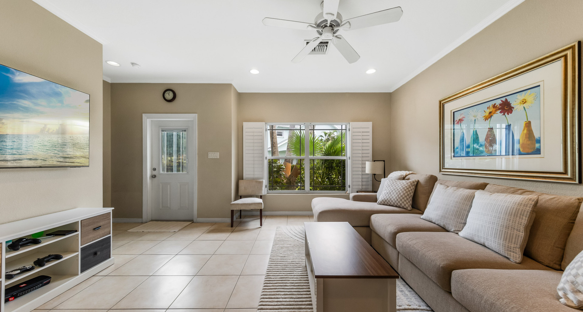 Three Bedroom at Secret Garden | South Sound image 2