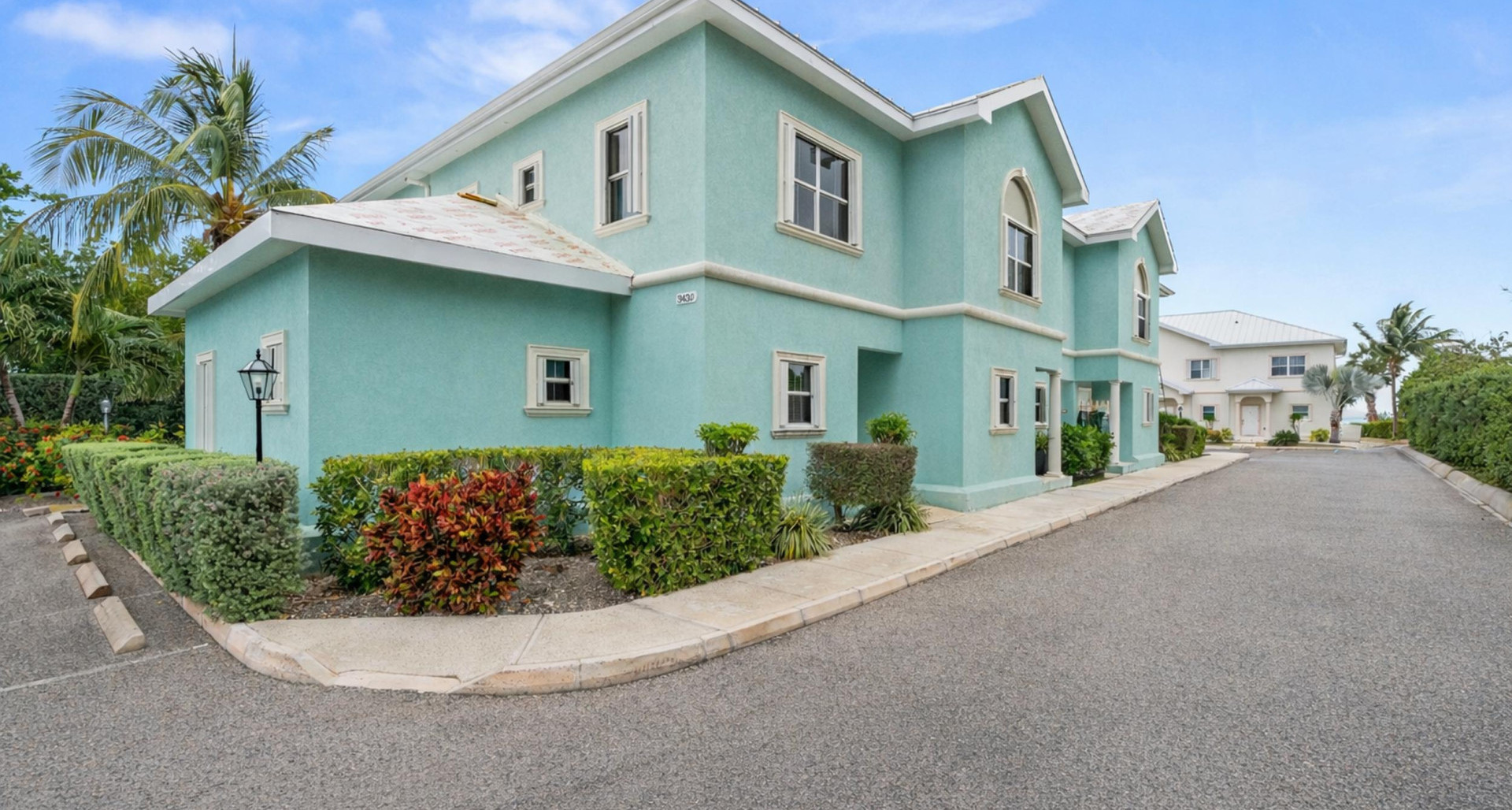 THREE BEDROOM TOWNHOME @ URBANA, GEORGE TOWN