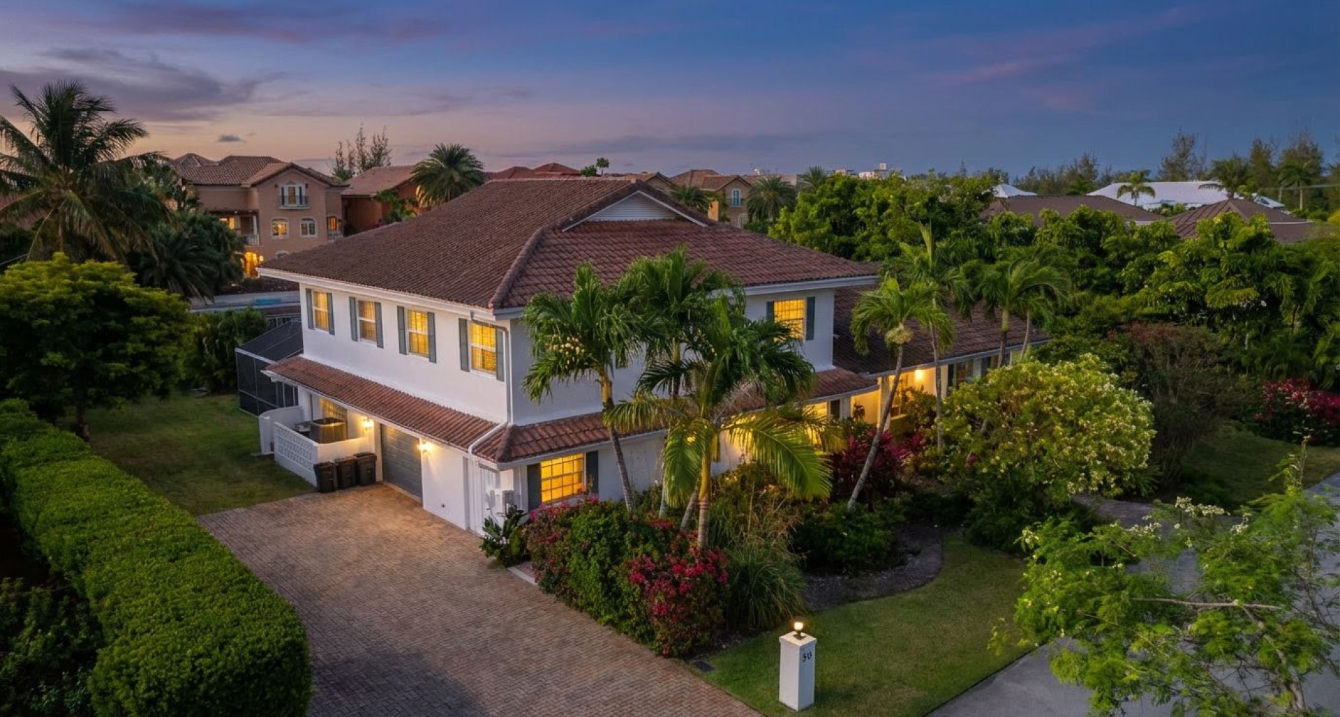 VILLA D’ESTE – STUNNING SEAFRONT HOME