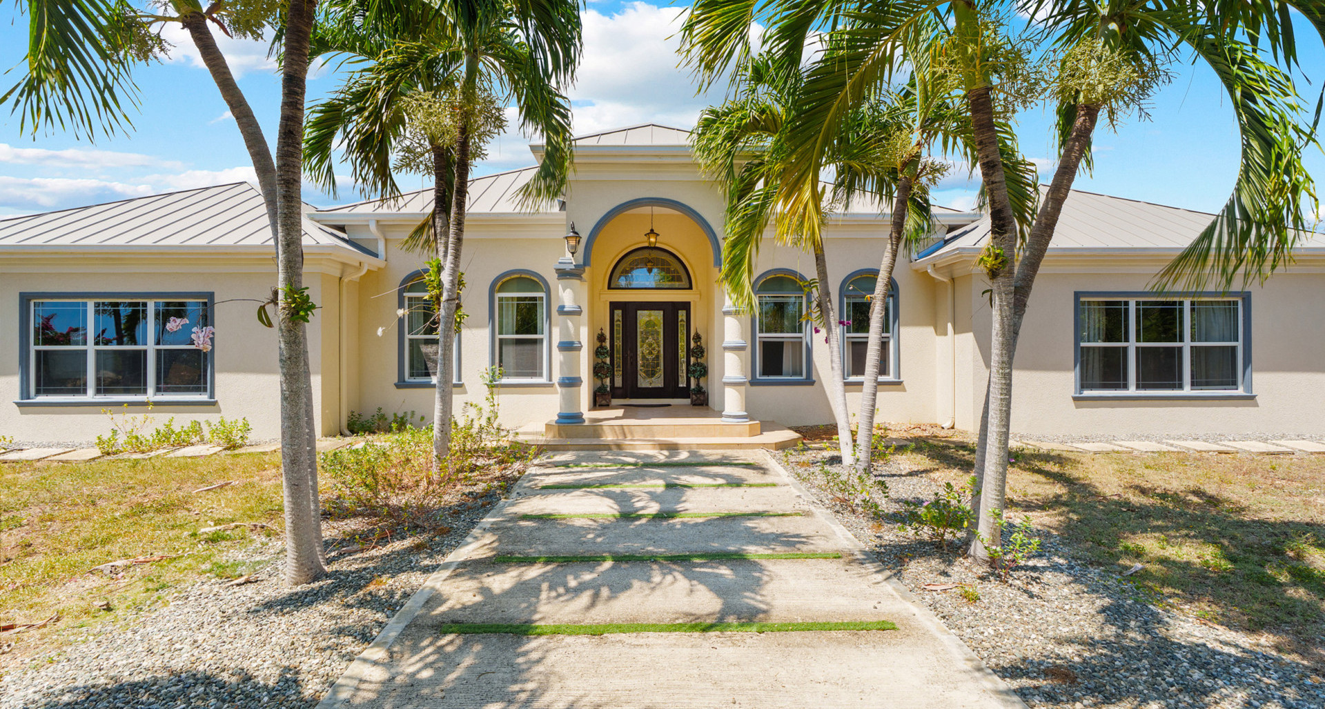 Brand New Hinds Way Duplex – Unit 1 (4 Bed, 4 Bath)