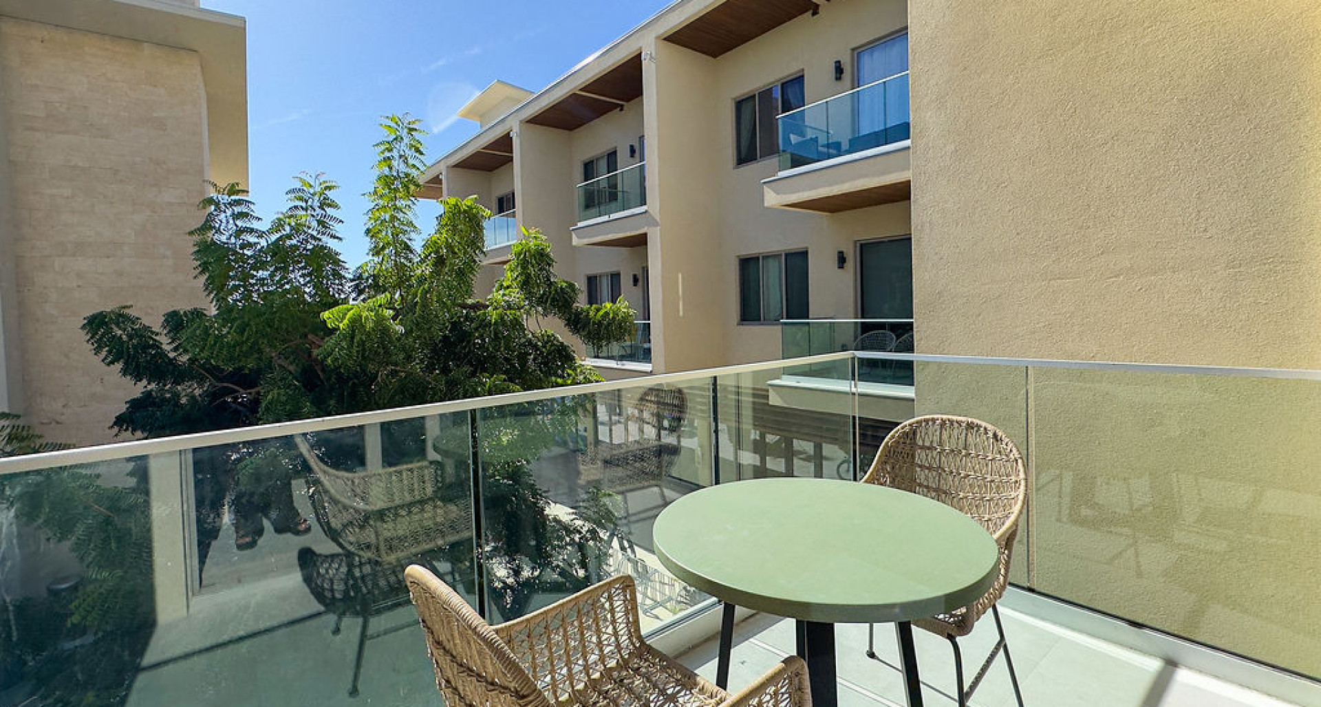 Harbour Walk Residences | Condo 116 image 3