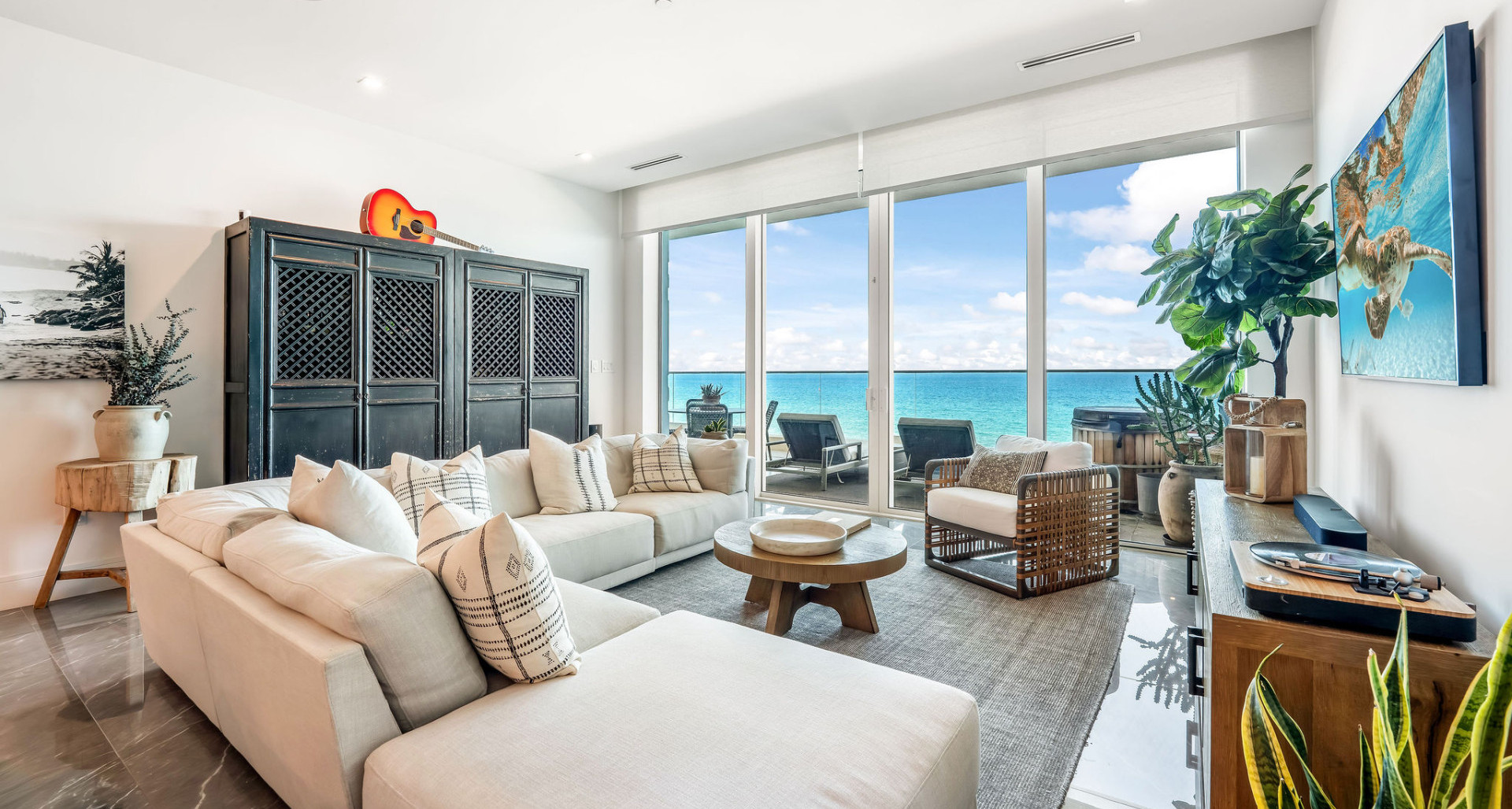 1FIN- Single Level Corner Condo with Excellent Layout