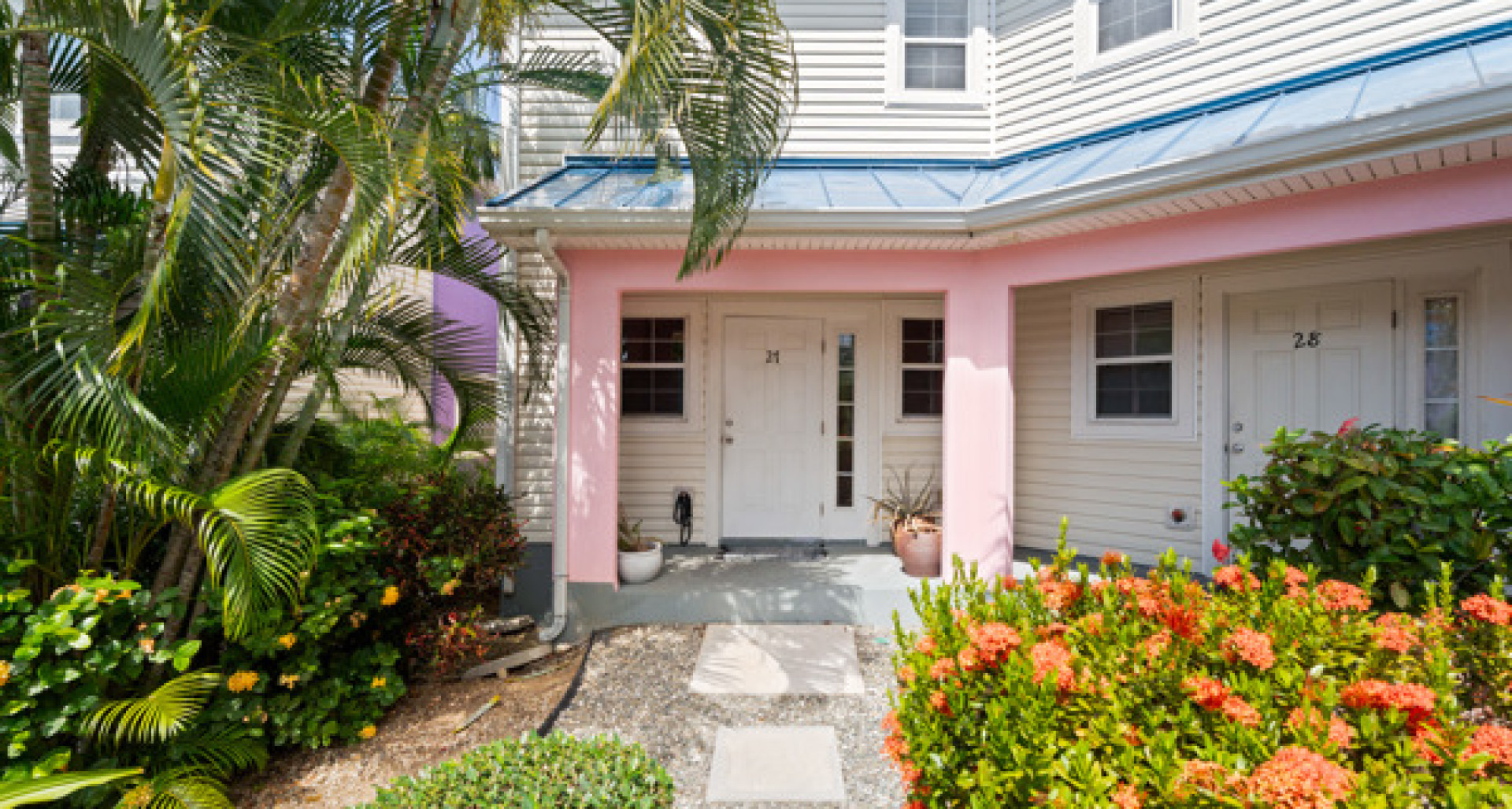 CAYMAN CROSSING UNIT #27 SOUTH SOUND image 3