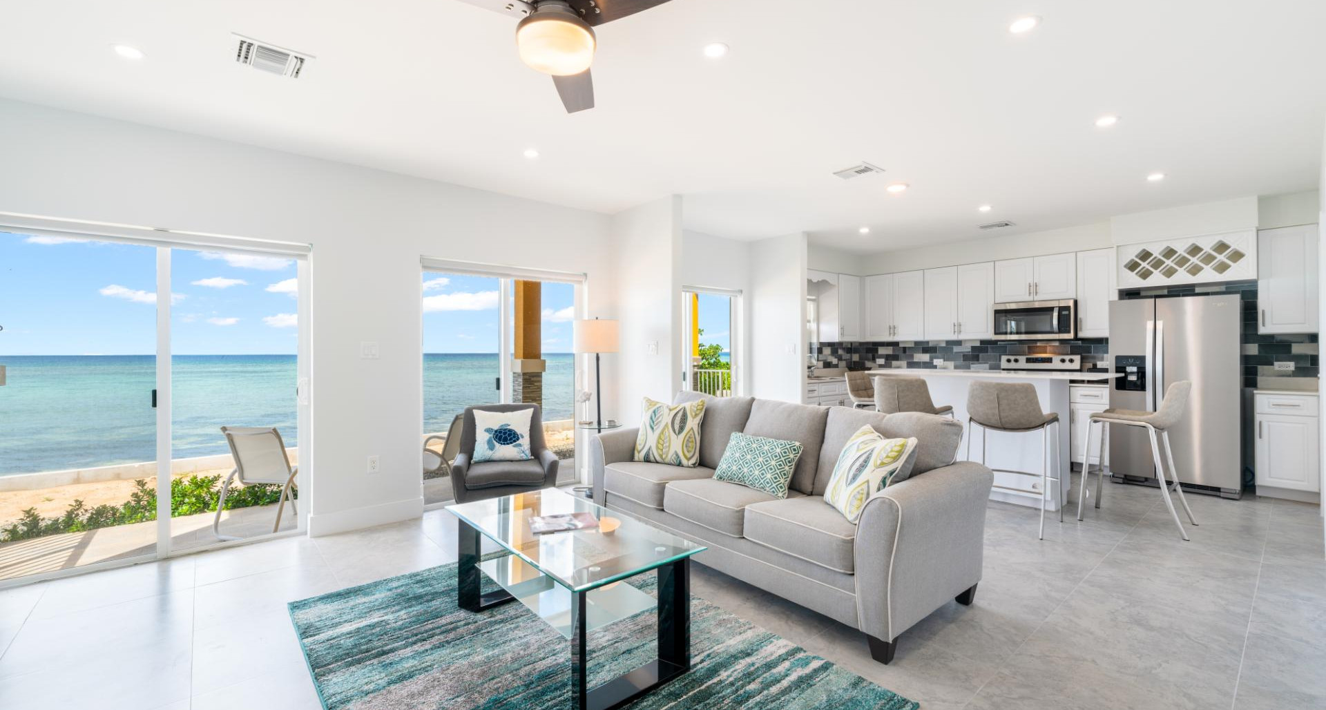 Long Pointe View Villas #2 | North Side – Exclusive Beachfront Escape & Investment image 2