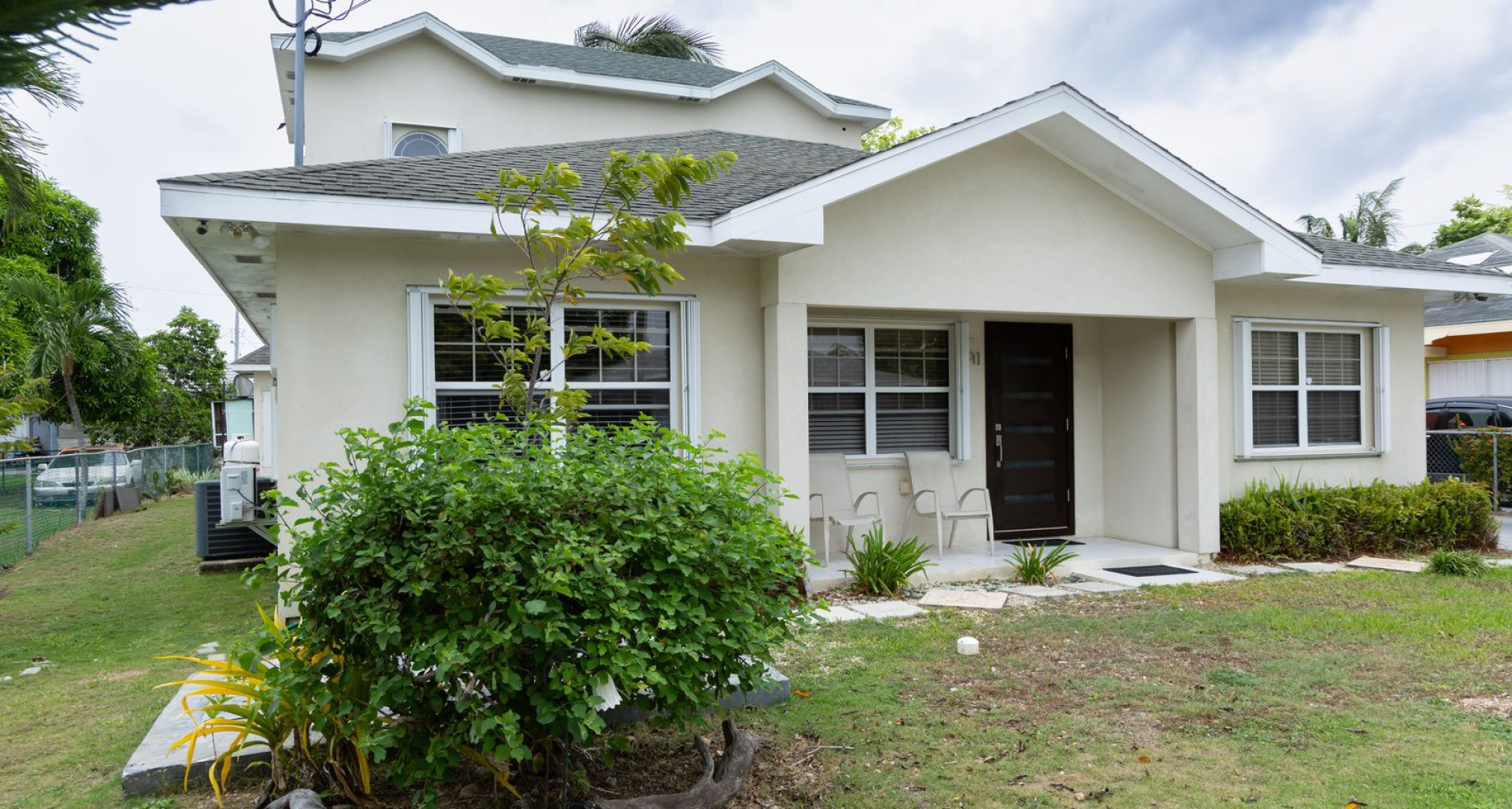 Gated 5 Bed 3 Bath Savannah Home with Modern Upgrades image 2