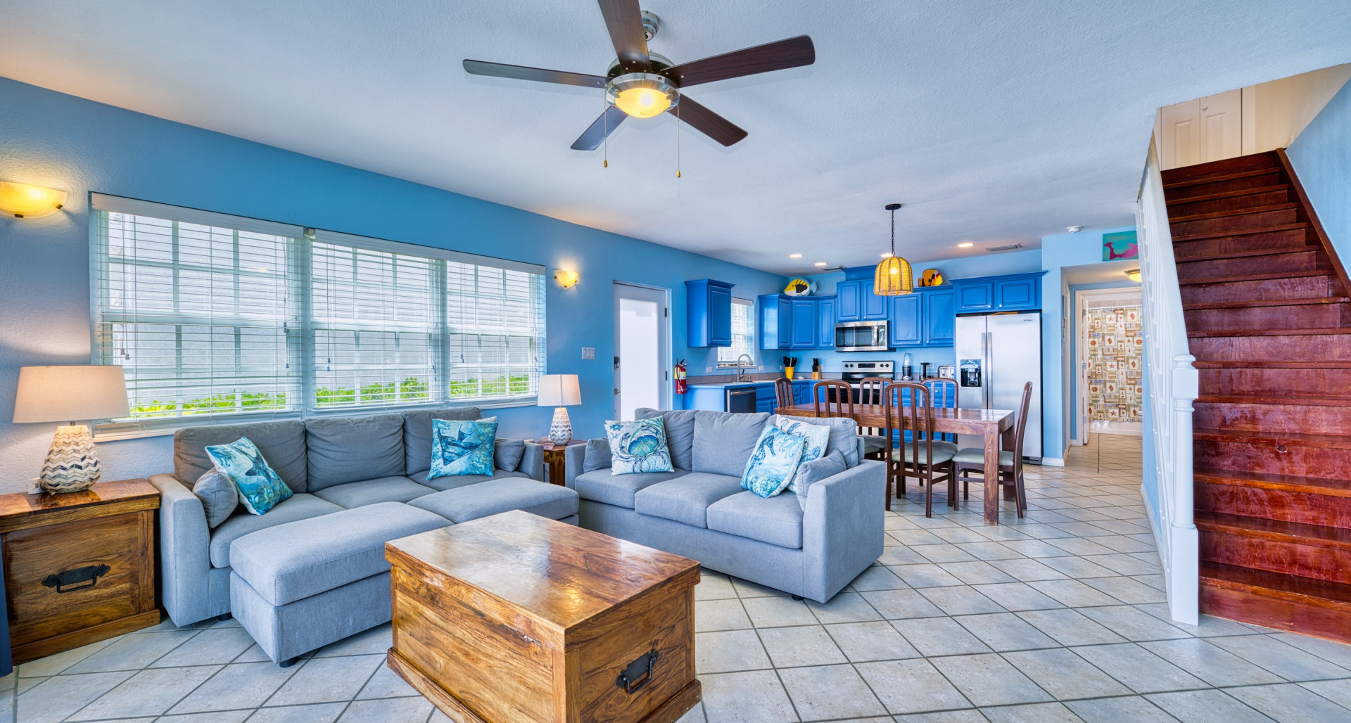 Azure Breeze Beachfront 3-Bedroom Villa image 3