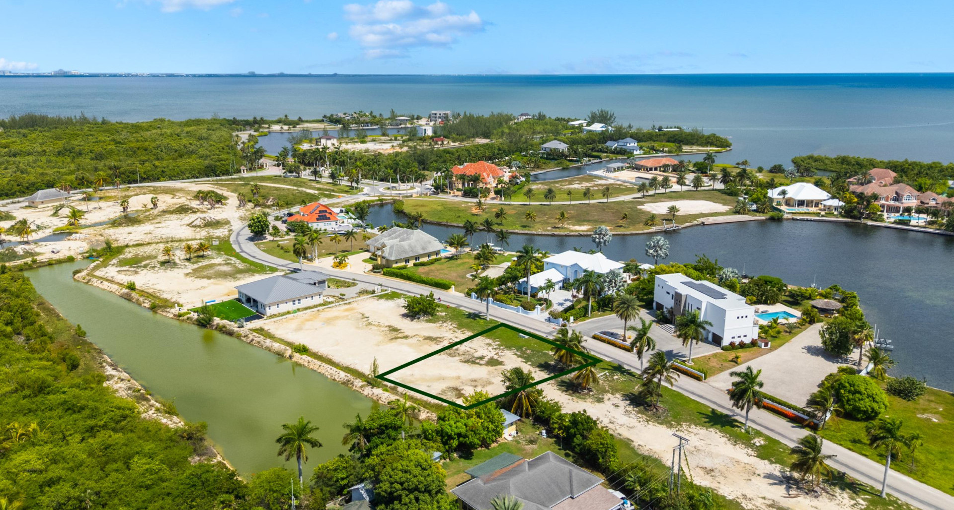 FANTASTIC SUNRISE LANDING LOT (LAKE VIEW 0.25 ACRE) image 1