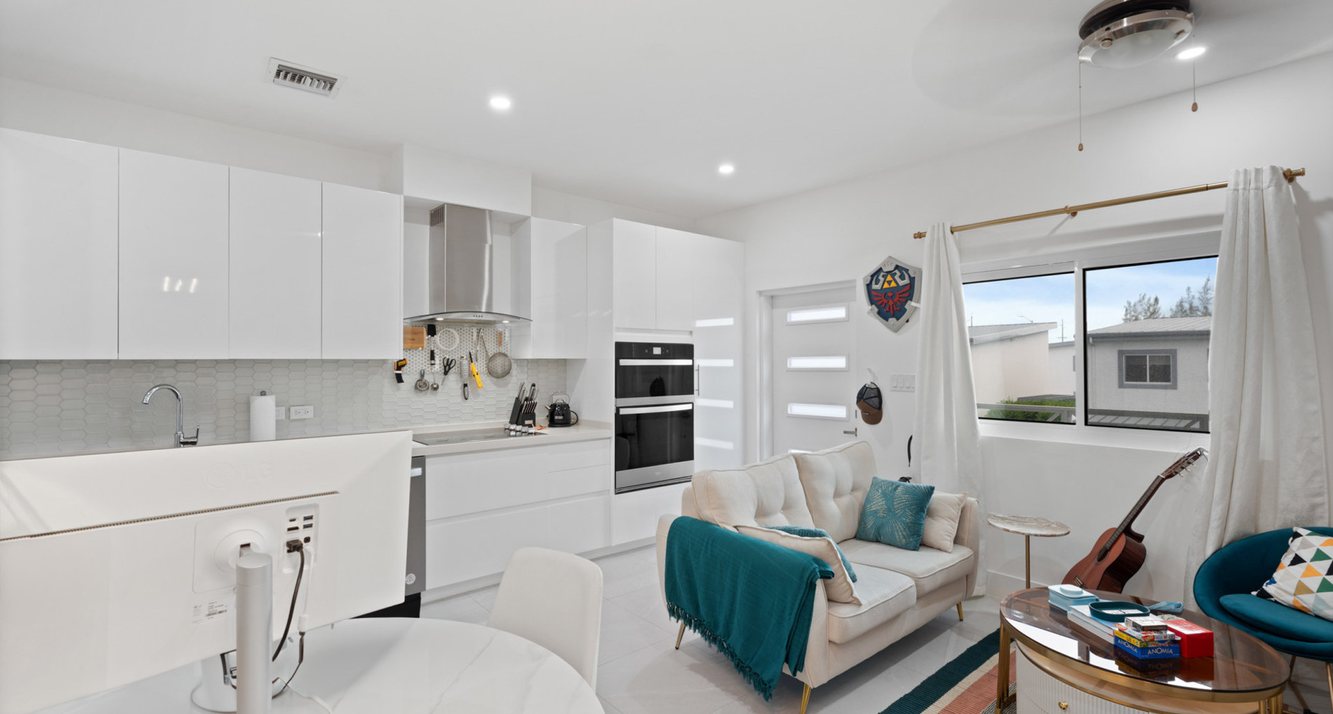Yarl Townhouse #85 (2 Bed, 3 Bath)