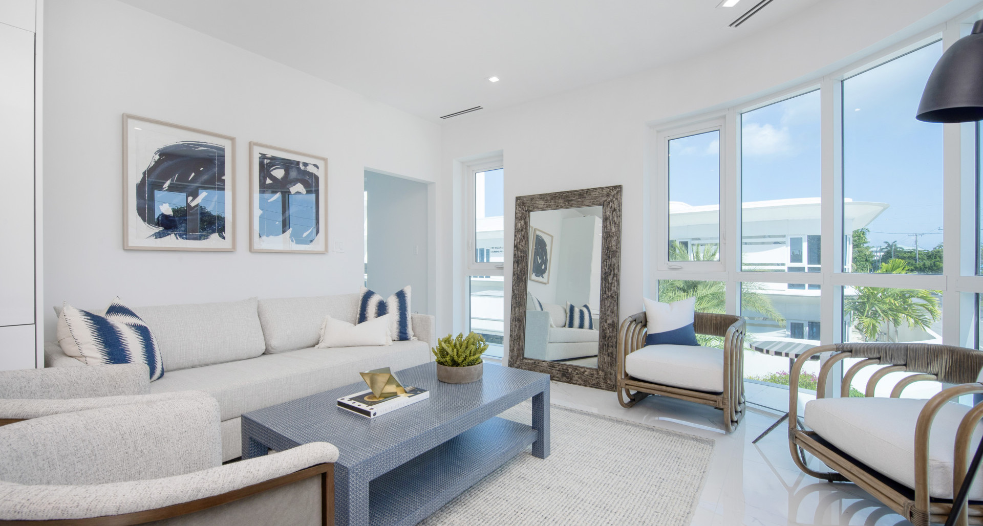 Elevated Luxury | One-Bed South Sound Residence image 3