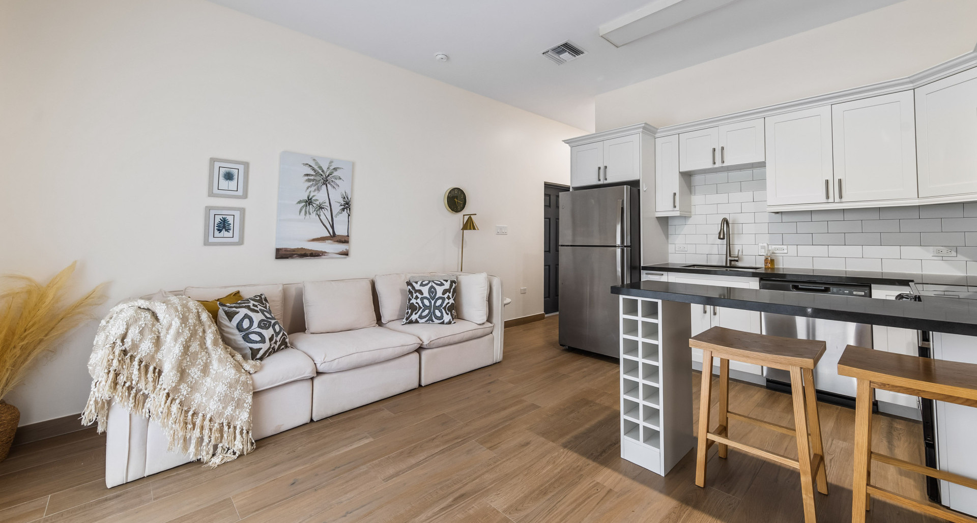 Sea Mist | Unit 108 | turnkey One-Bedroom Unit image 3