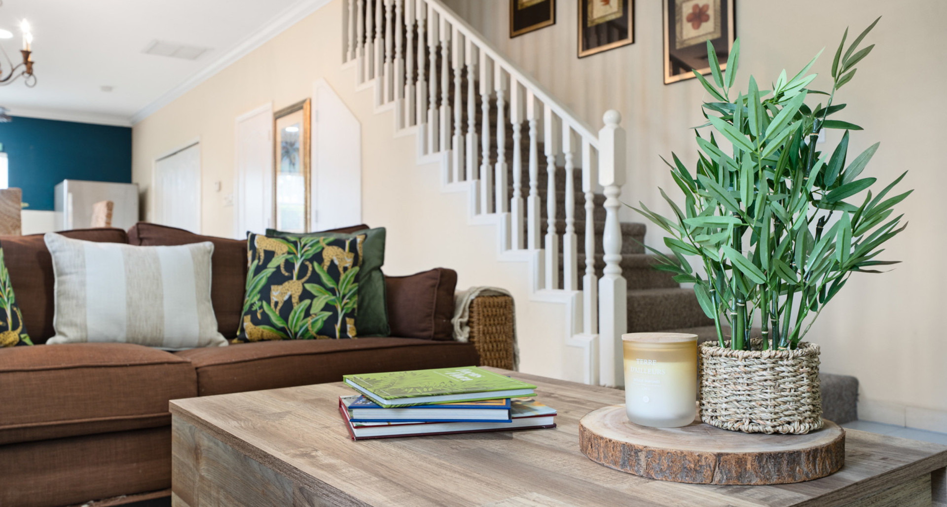 8 GRAND PALMS | BEAUTIFULLY PRESENTED, LARGE 2-BED UNIT IN PRIME SOUTH SOUND COMPLEX image 3